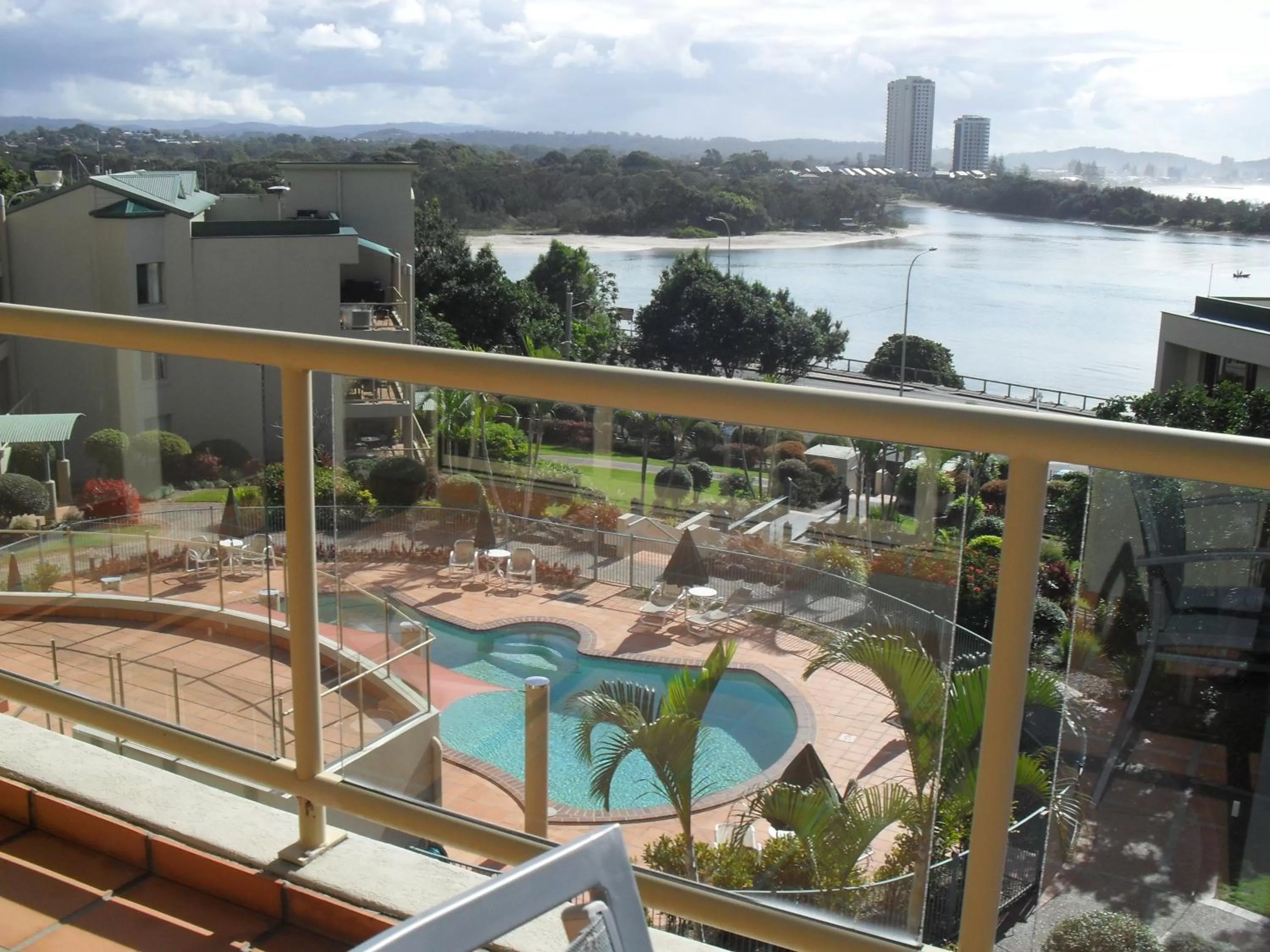 Pool view in Little Cove Currumbin