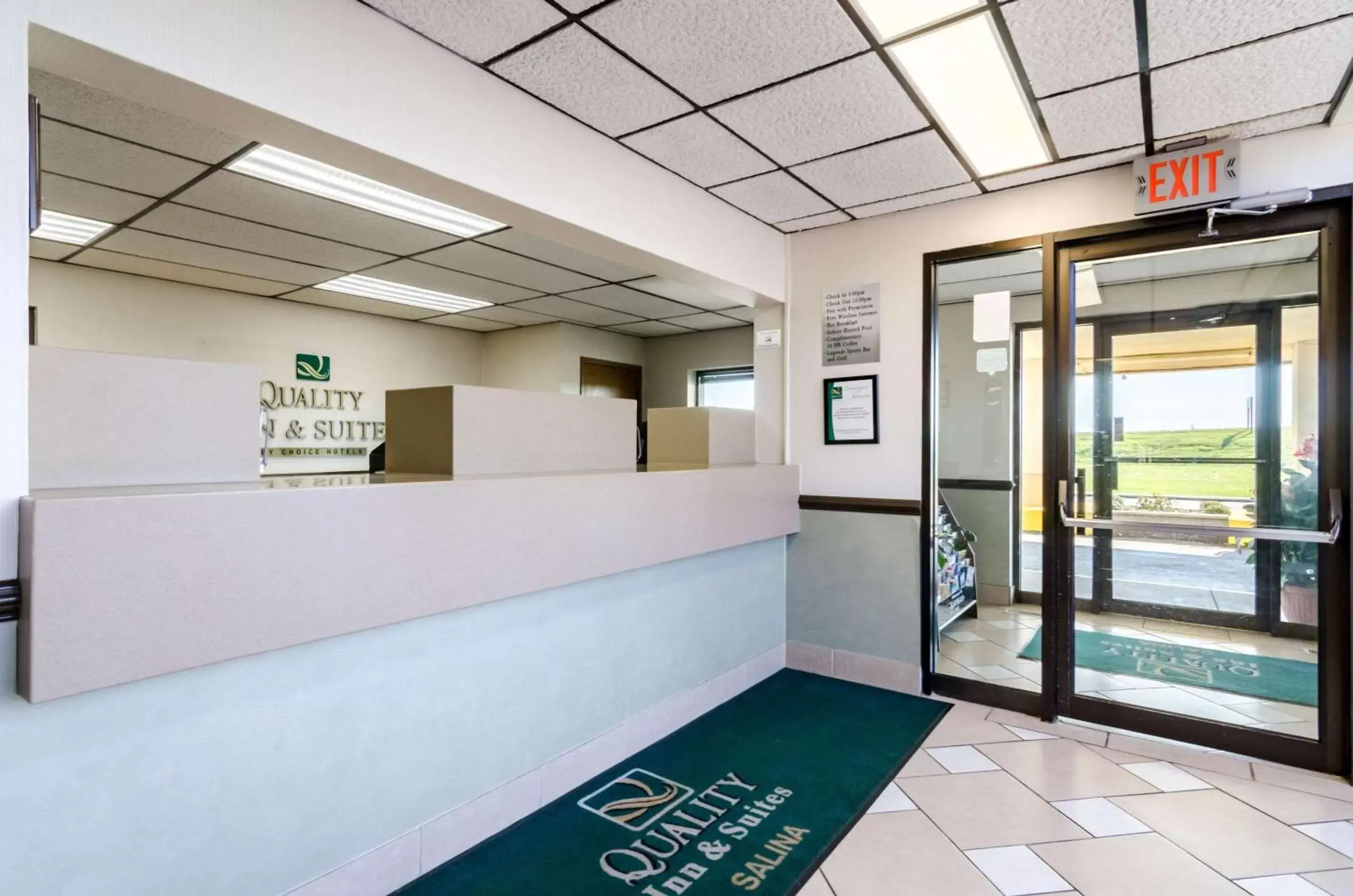 Lobby or reception in Quality Inn & Suites Salina