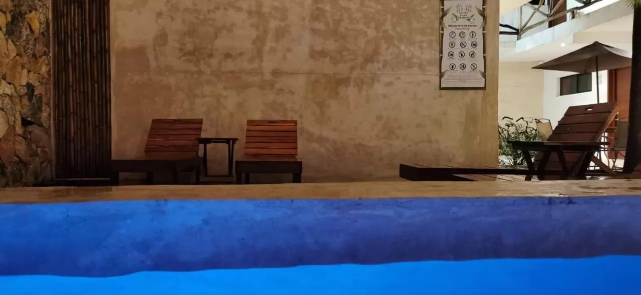 Swimming Pool in Hotel Casa Bamboo