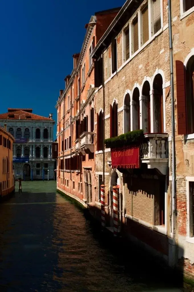 Facade/entrance in Ca' Gottardi