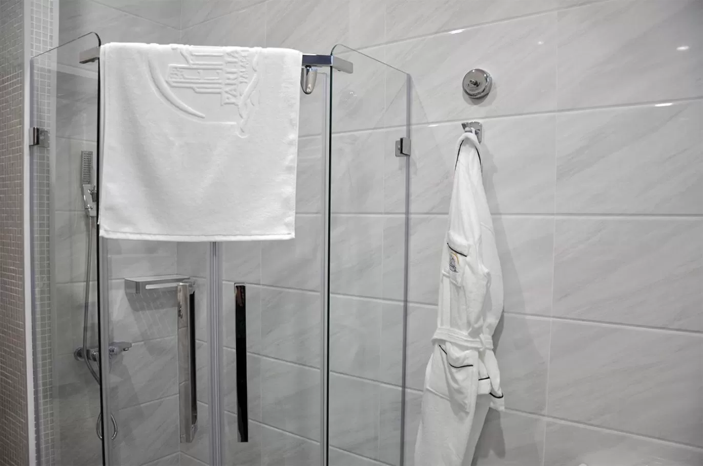 Bathroom in Parliament Palace Hotel