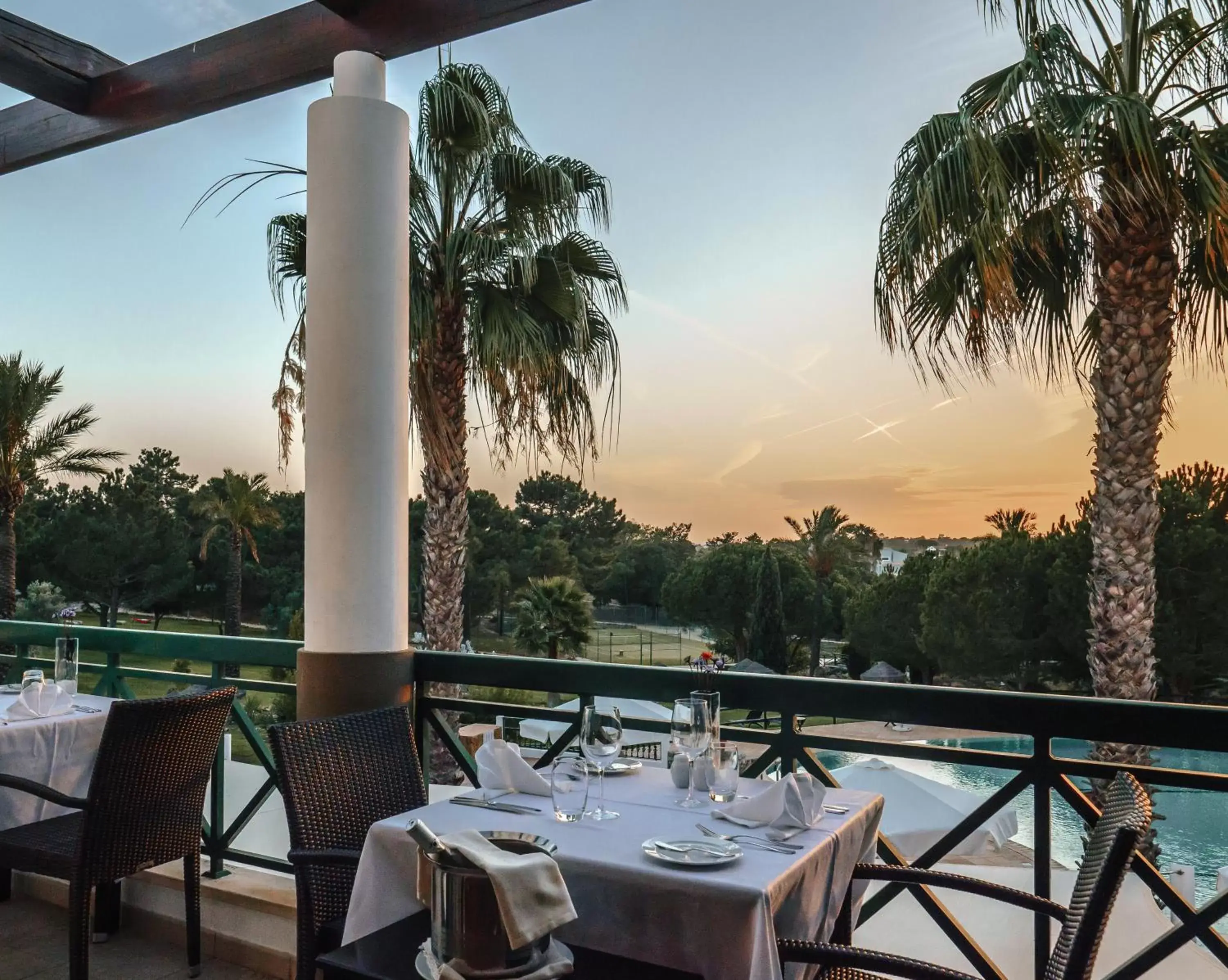 Restaurant/Places to Eat in Vale d'El Rei Hotel & Villas