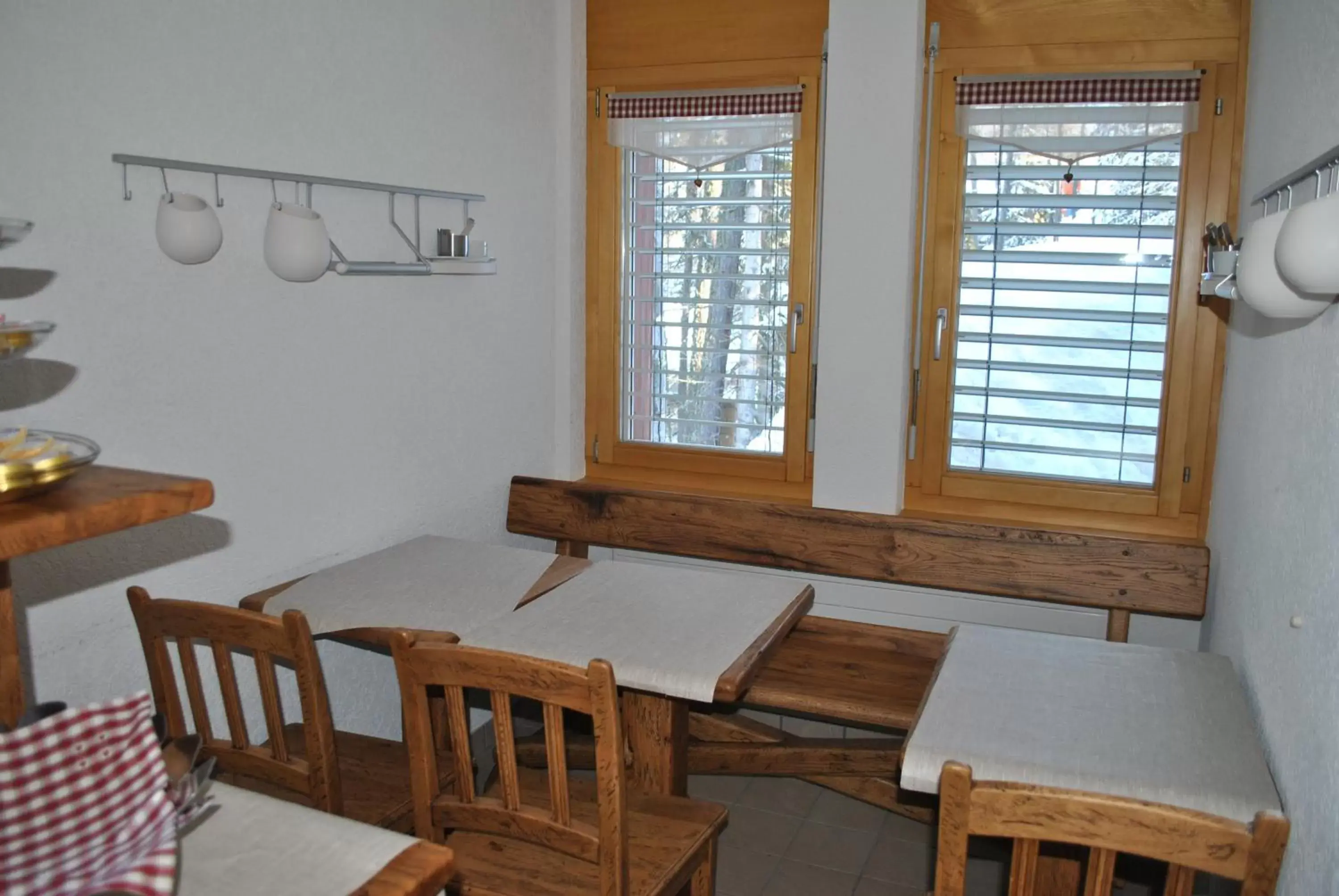 Dining Area in Les Petits Mélèzes