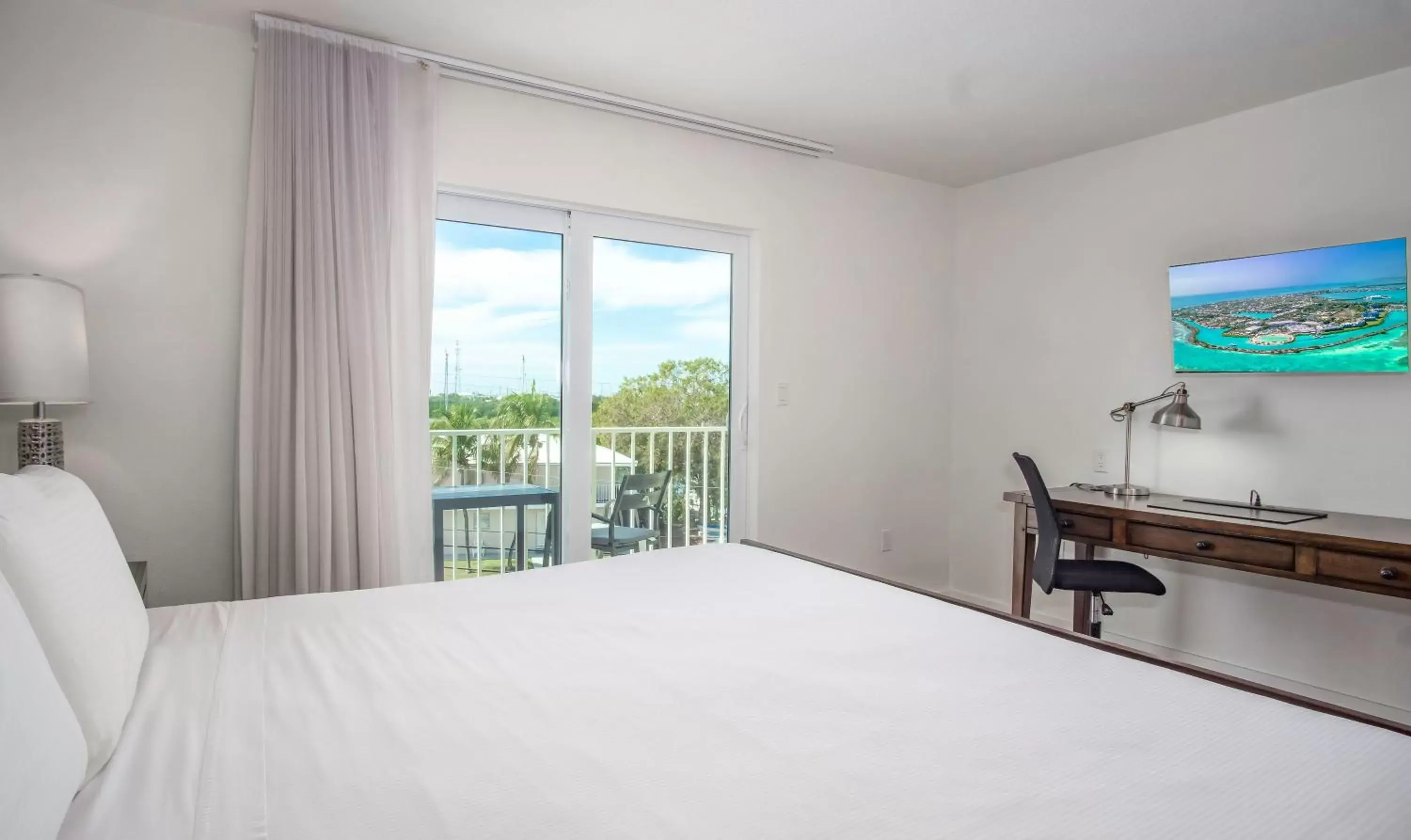 Bedroom, Bed in Skipjack Resort & Marina Bedroom, Bed in Skipjack Resort & Marina