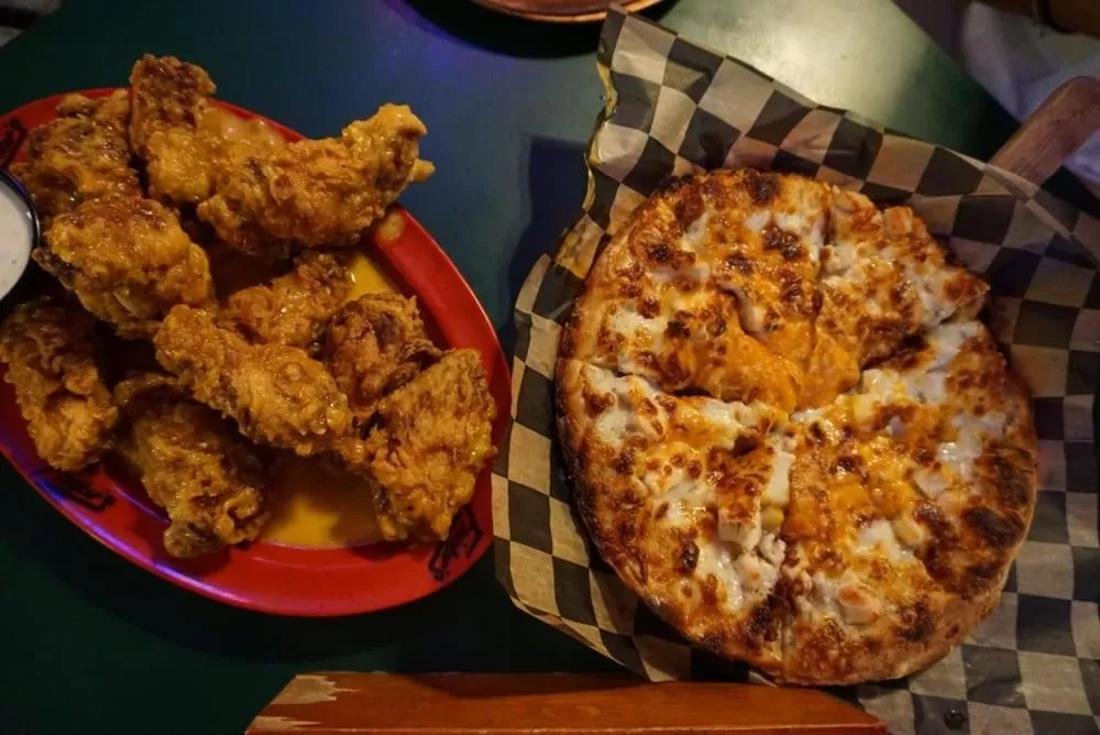 Cedar Stables Inn & Suites