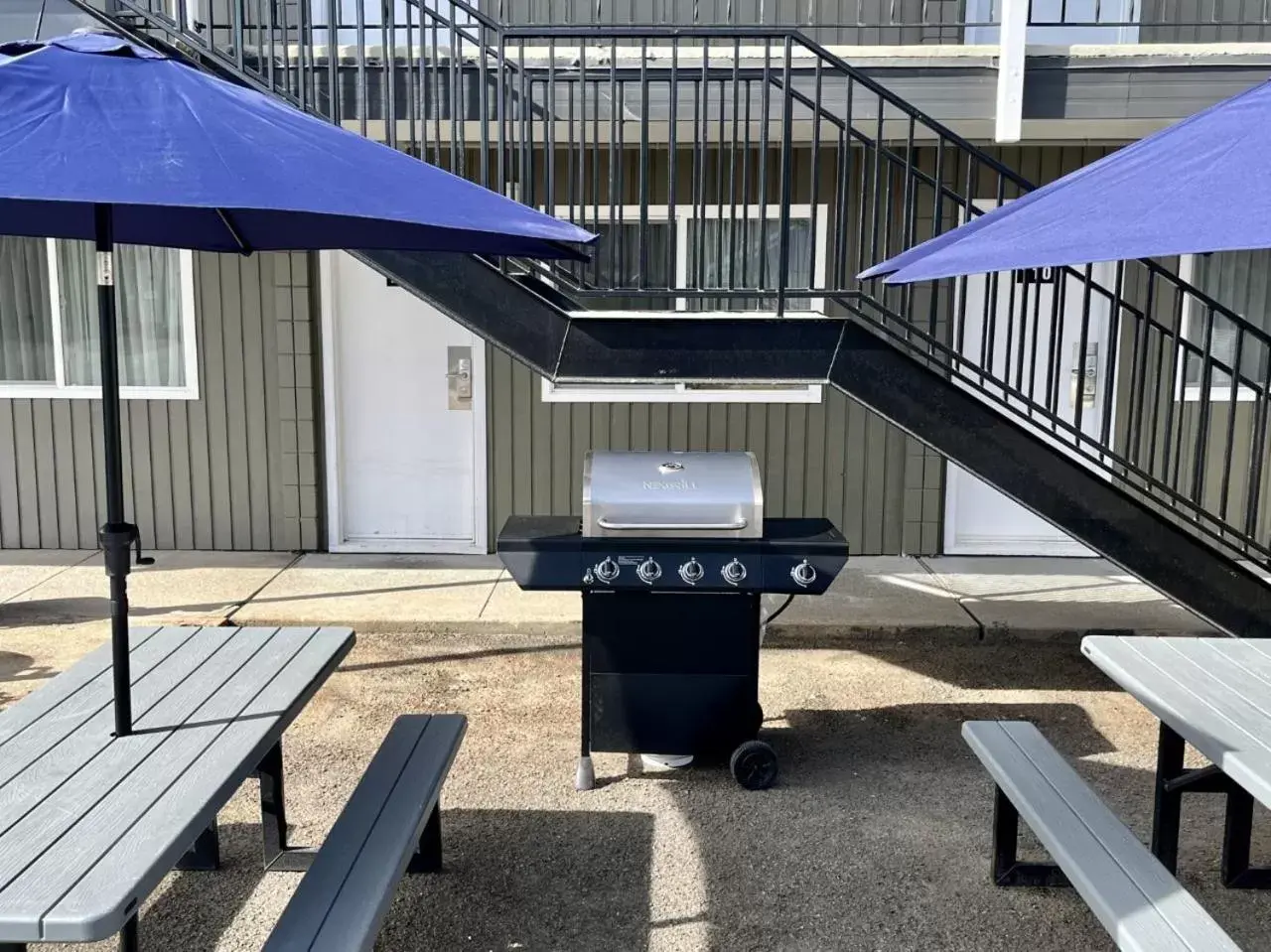 BBQ facilities in Anavada Inn & Suites - Prince George