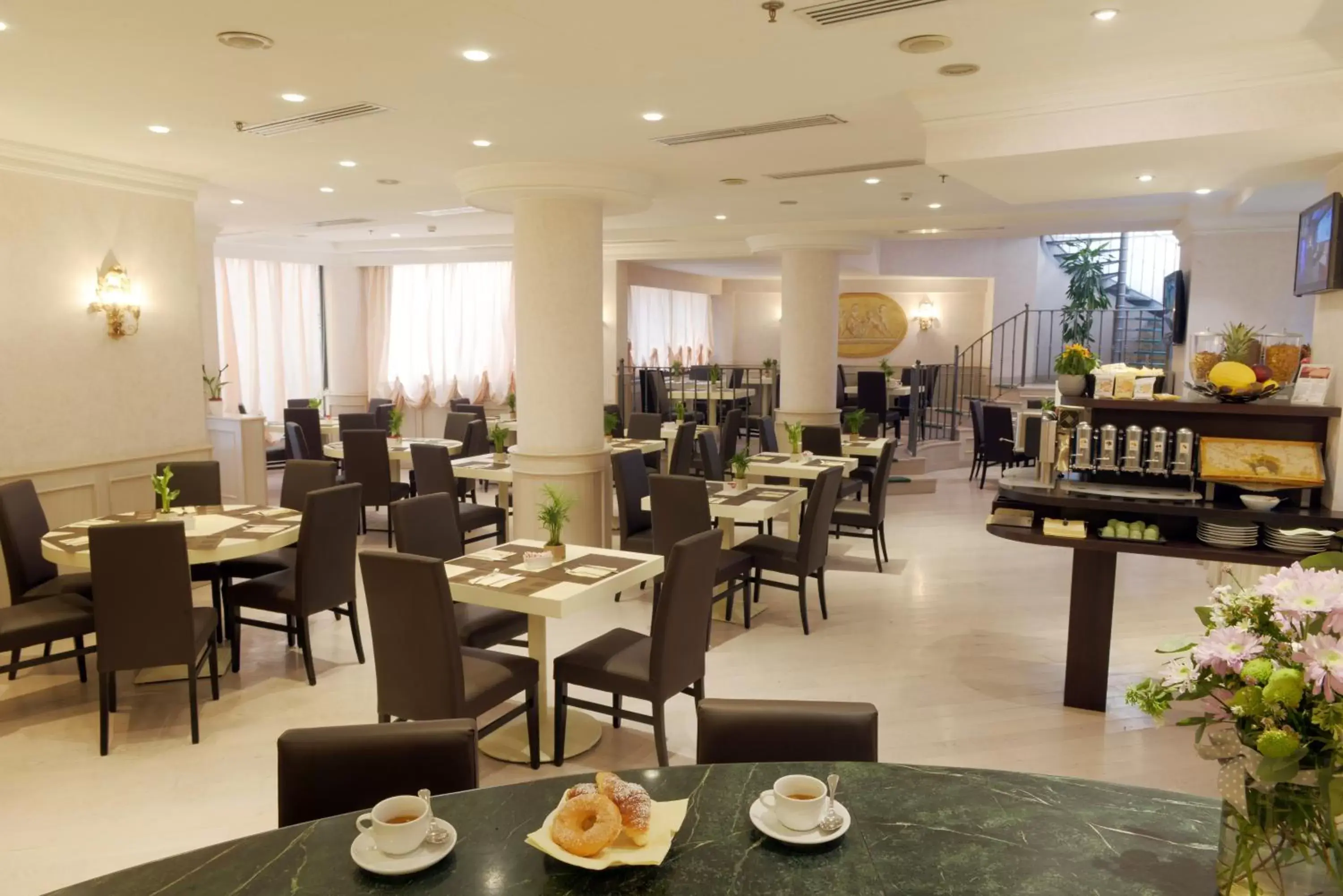 Food and drinks, Restaurant/Places to Eat in Trilussa Palace Hotel Congress & Spa