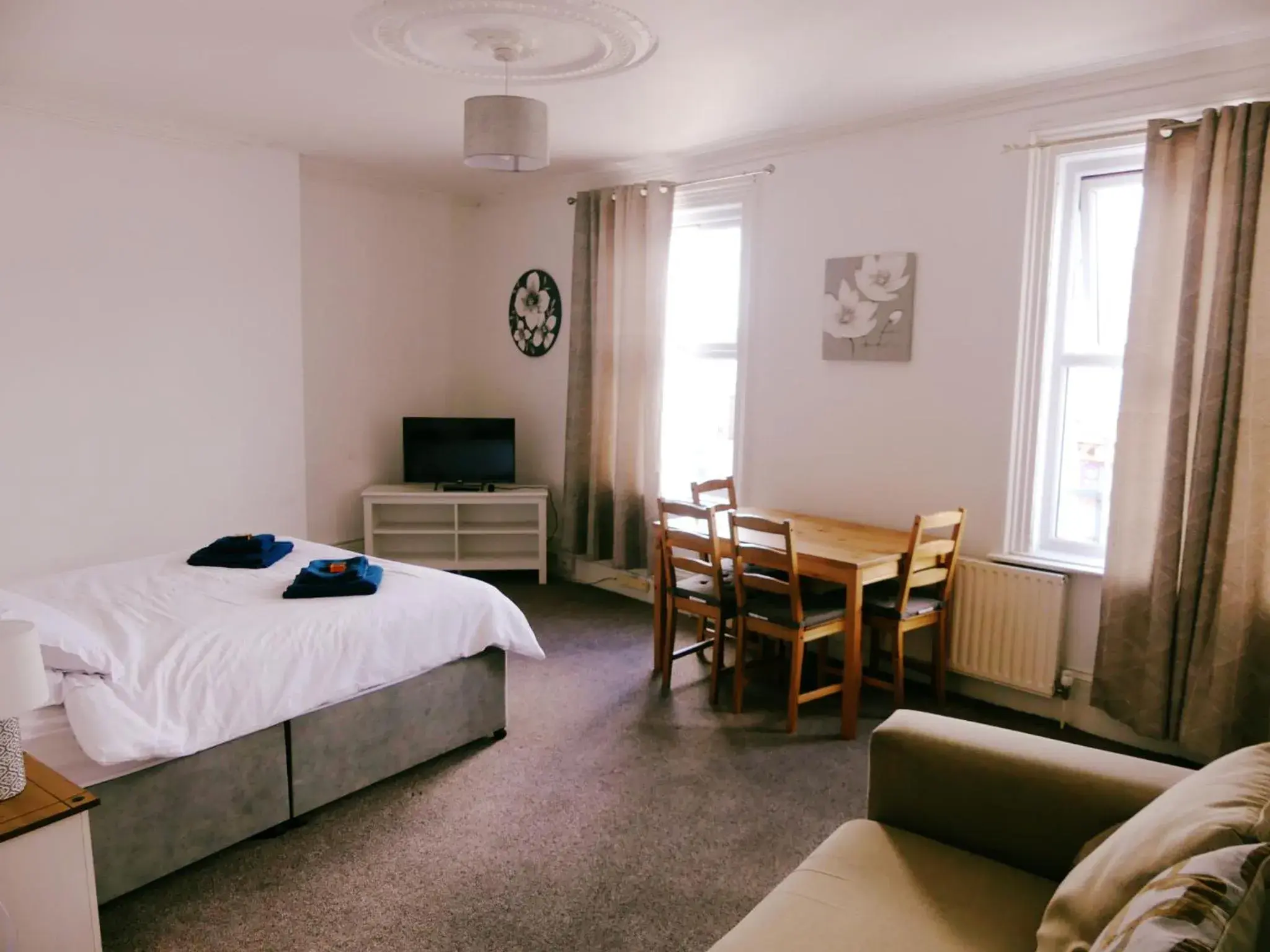 One-Bedroom Apartment in Royal Ashton Townhouse - Taunton