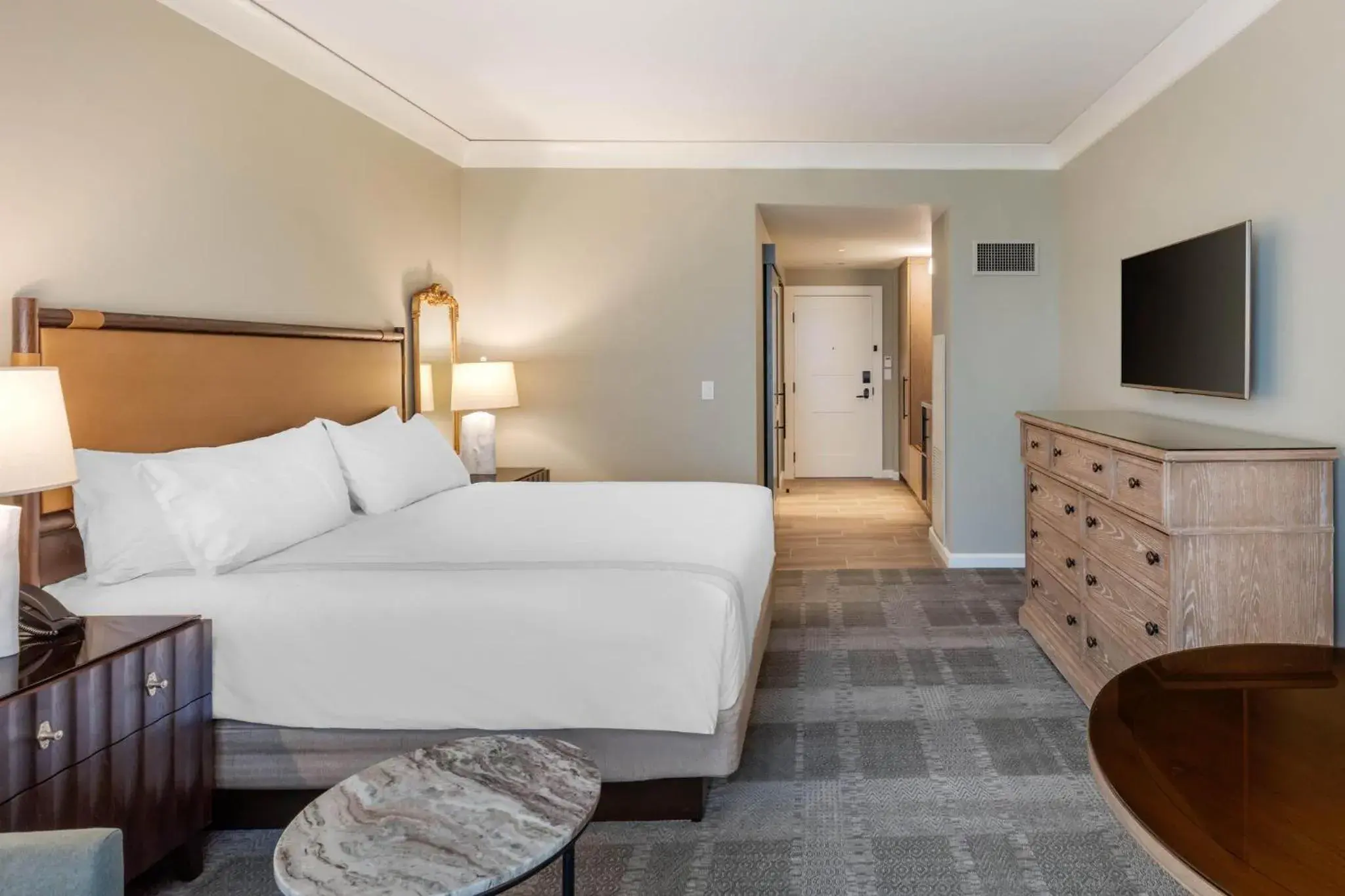 Photo of the whole room, Bed in Omni Barton Creek Resort and Spa Austin