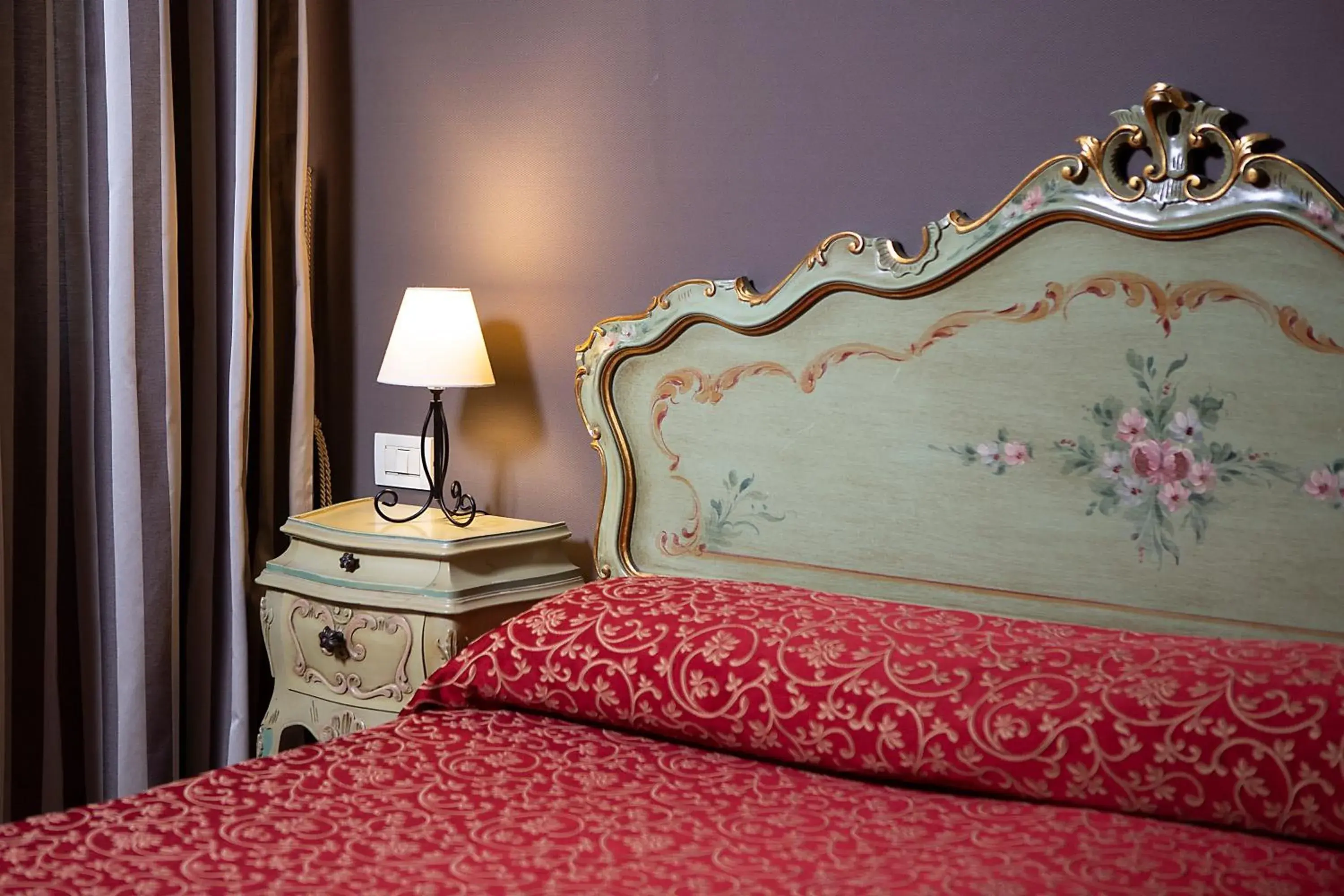 Bed in Locanda Casa Martini