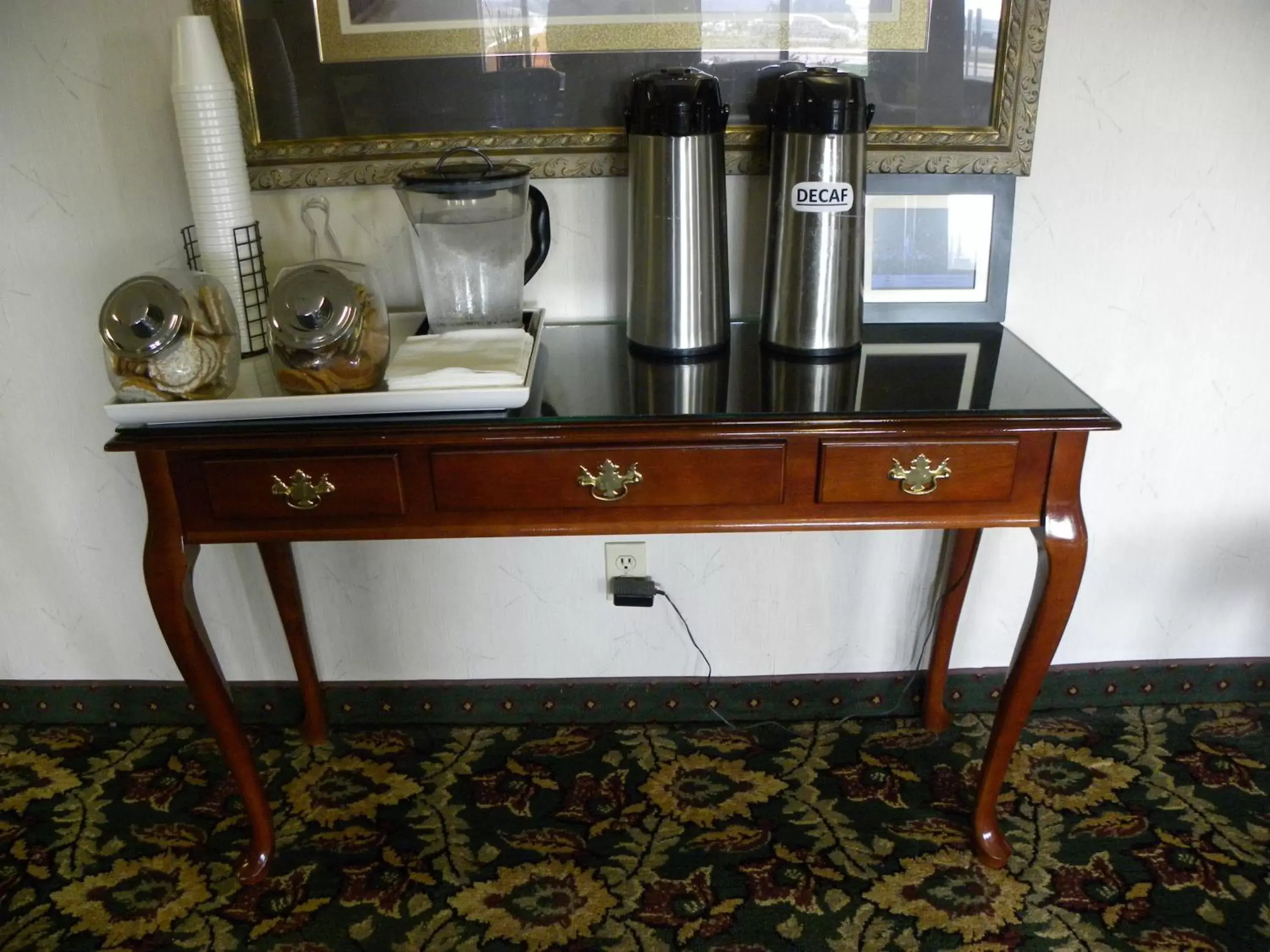 Other, Coffee/Tea Facilities in New Victorian Inn & Suites Kearney