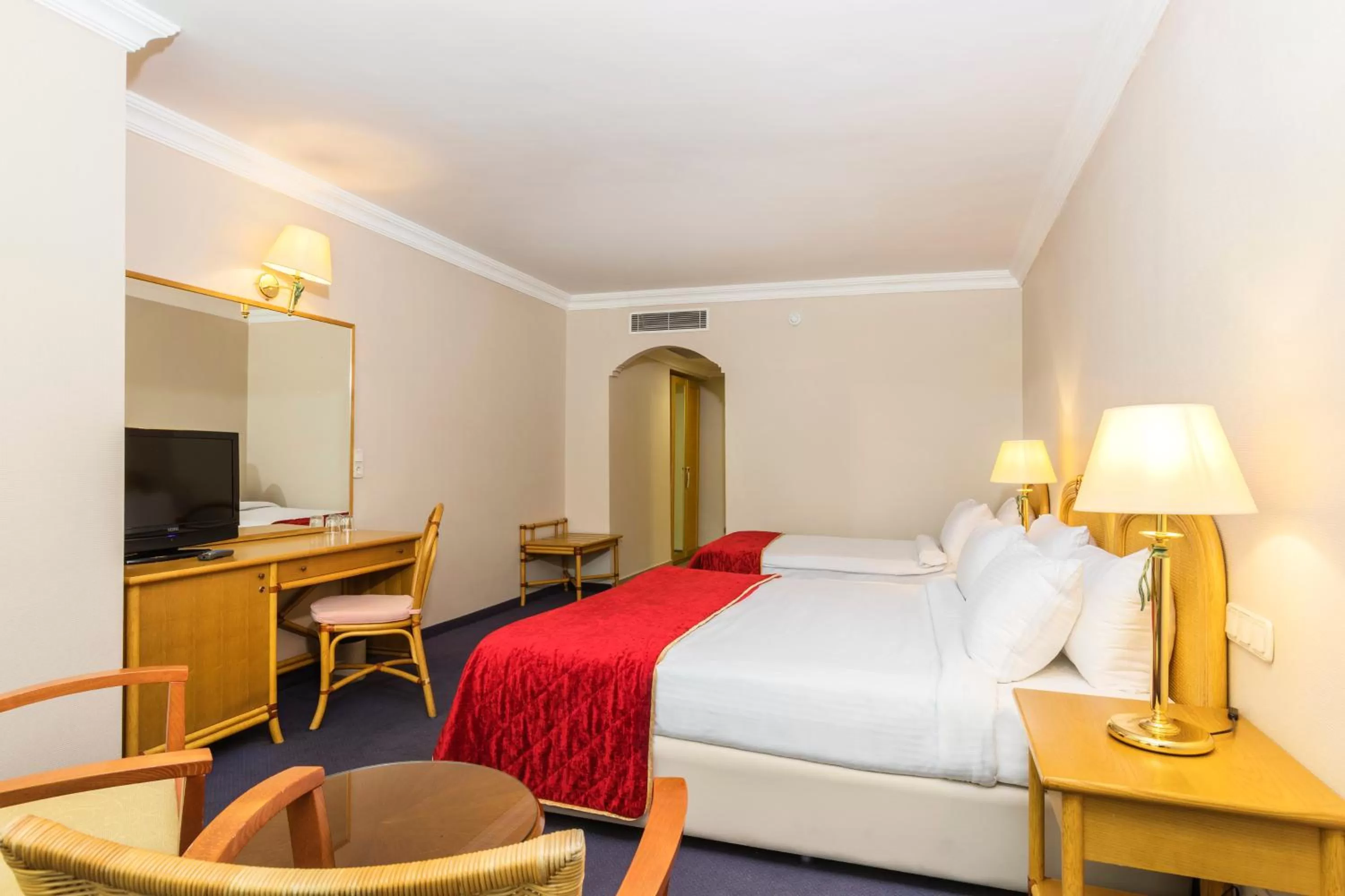 Photo of the whole room in Kumburgaz Marin Princess Hotel