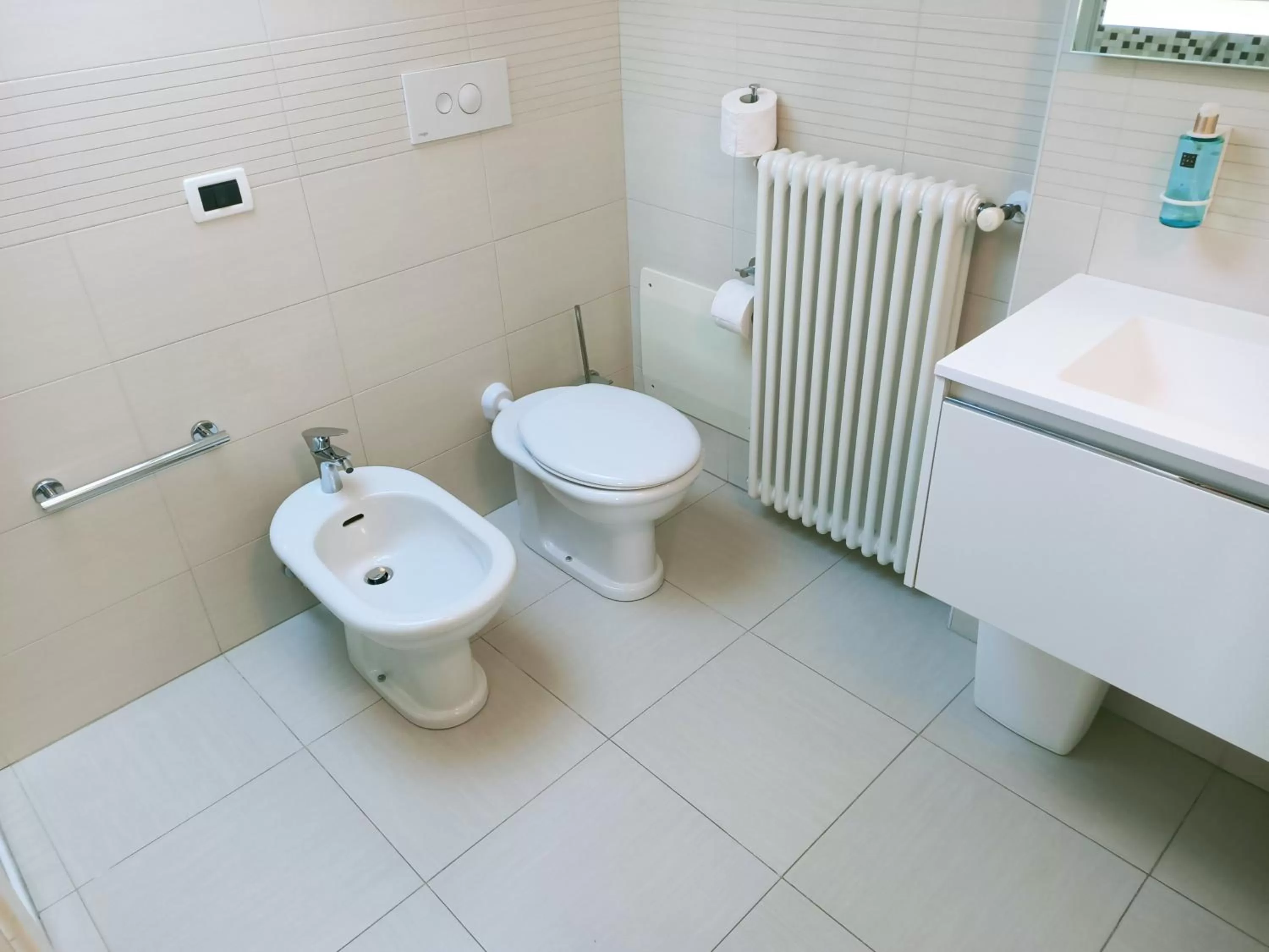Bathroom in Casa Valcellina Hotel Ristorante