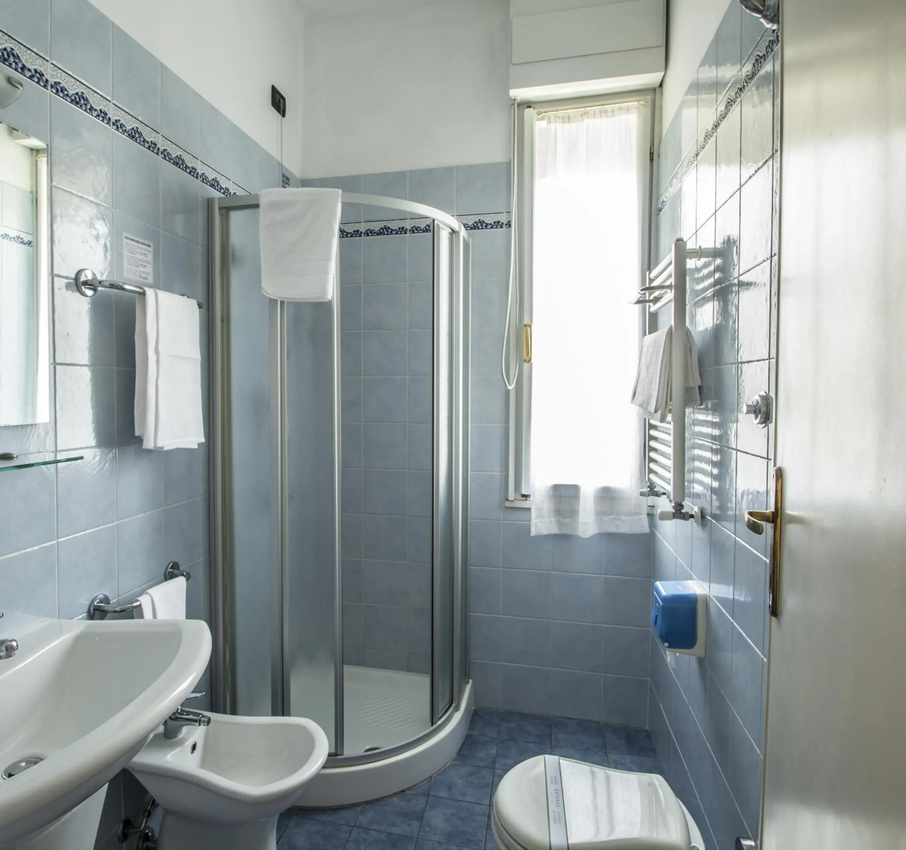 Bathroom in Hotel Riviera Blu