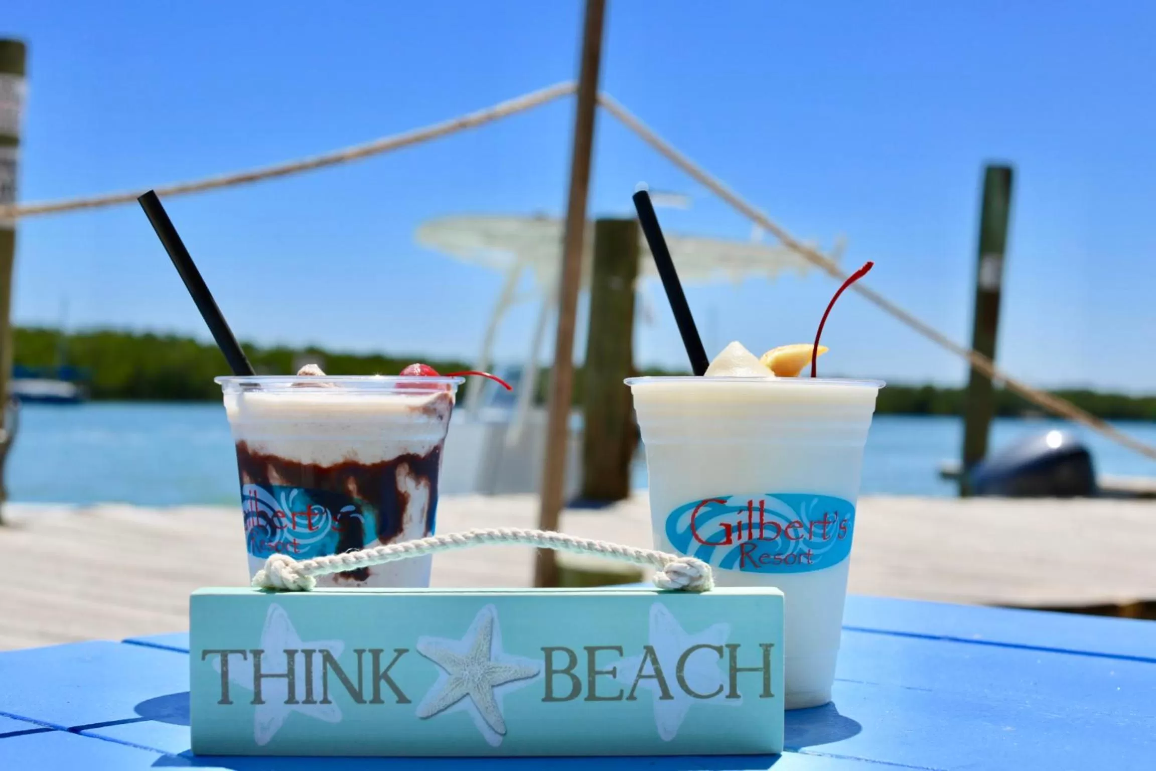 Alcoholic drinks in Gilbert's Resort