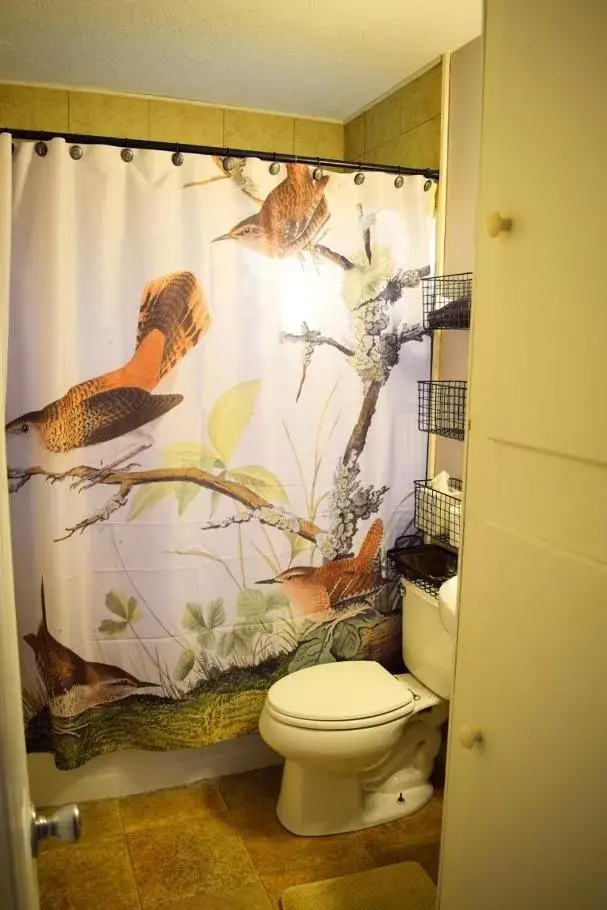 Shower, Bathroom in Silver Heart Inn & Cottages