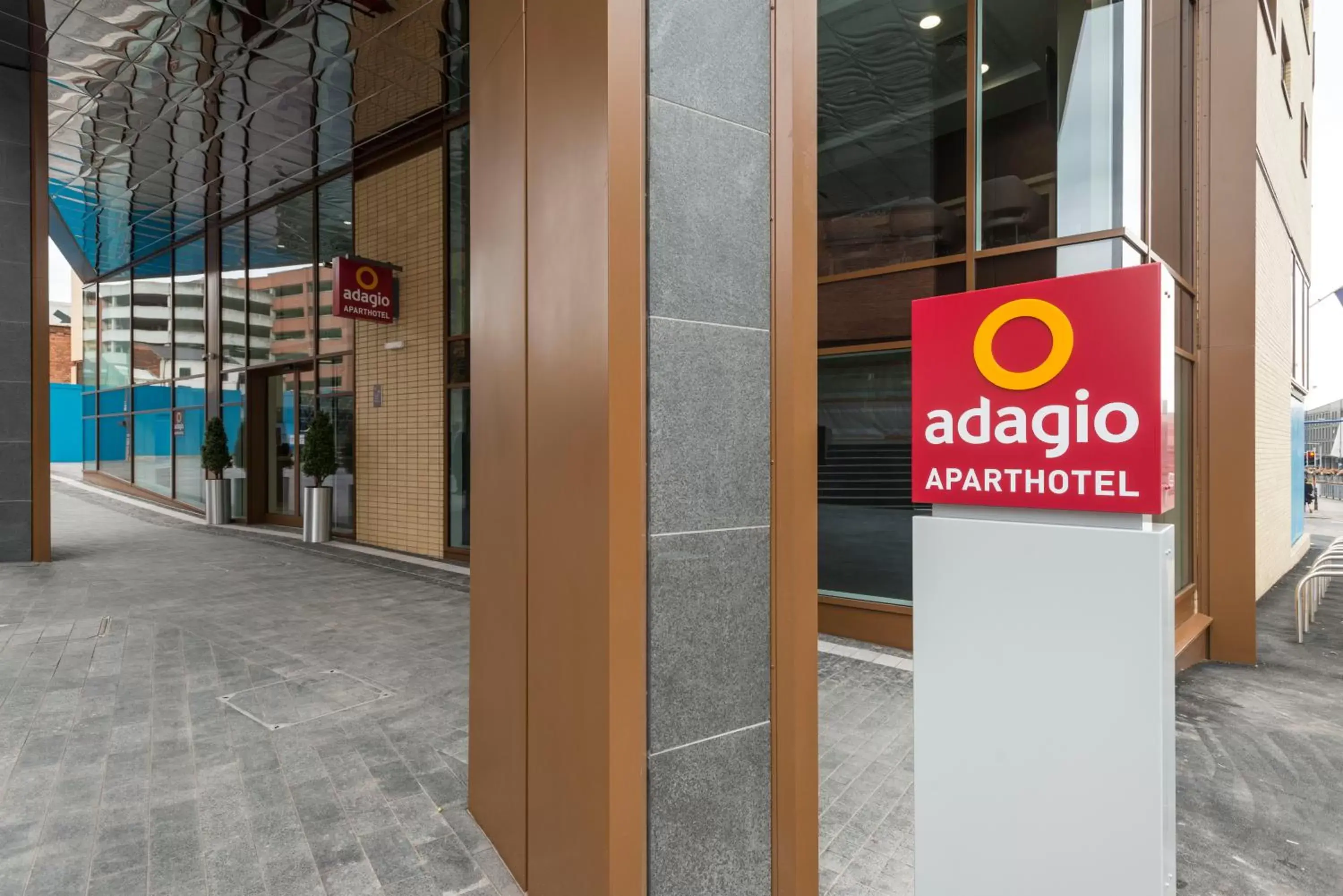 Facade/entrance in Aparthotel Adagio Birmingham City Centre