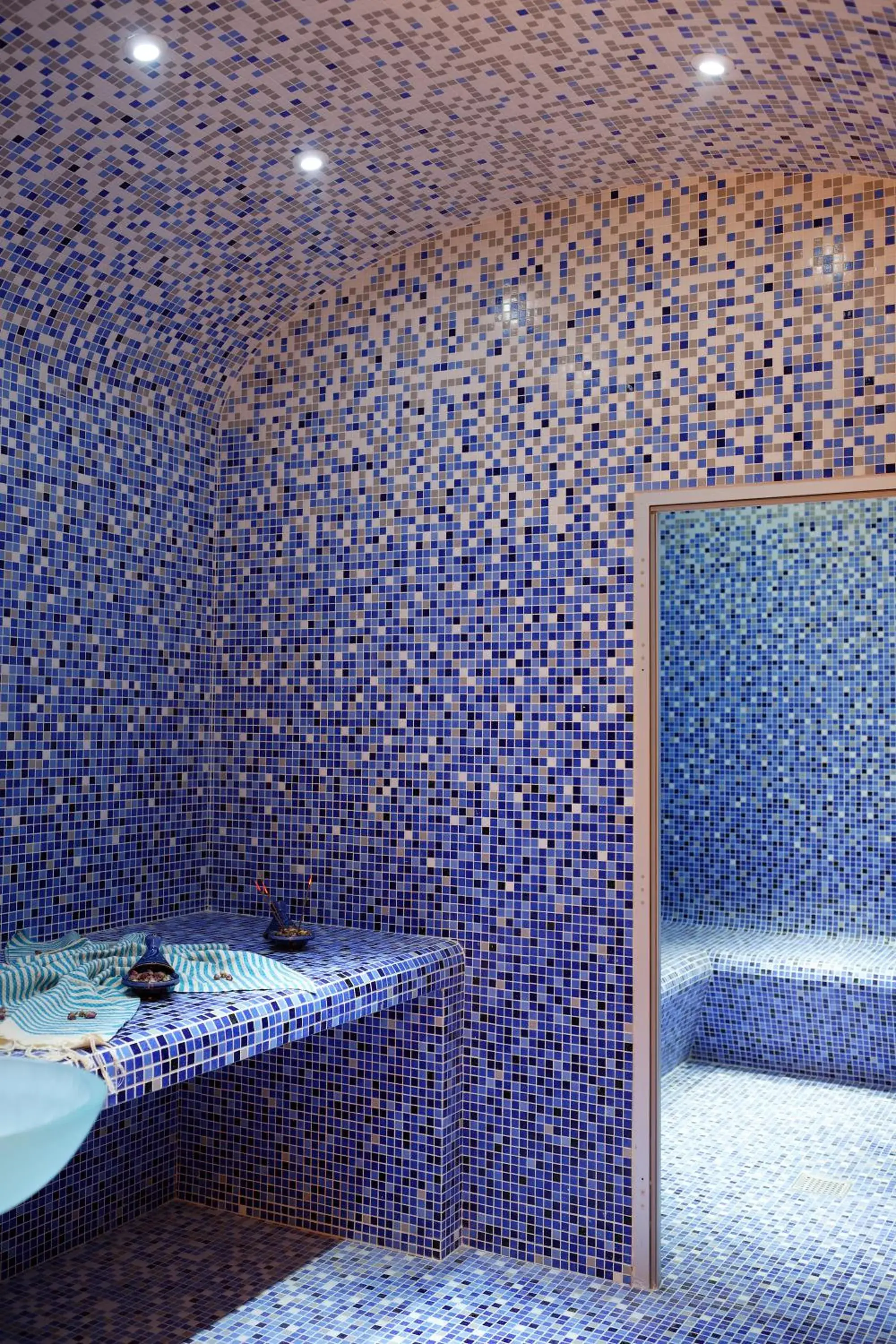 Steam room, Bathroom in Villa & Hotel Majestic
