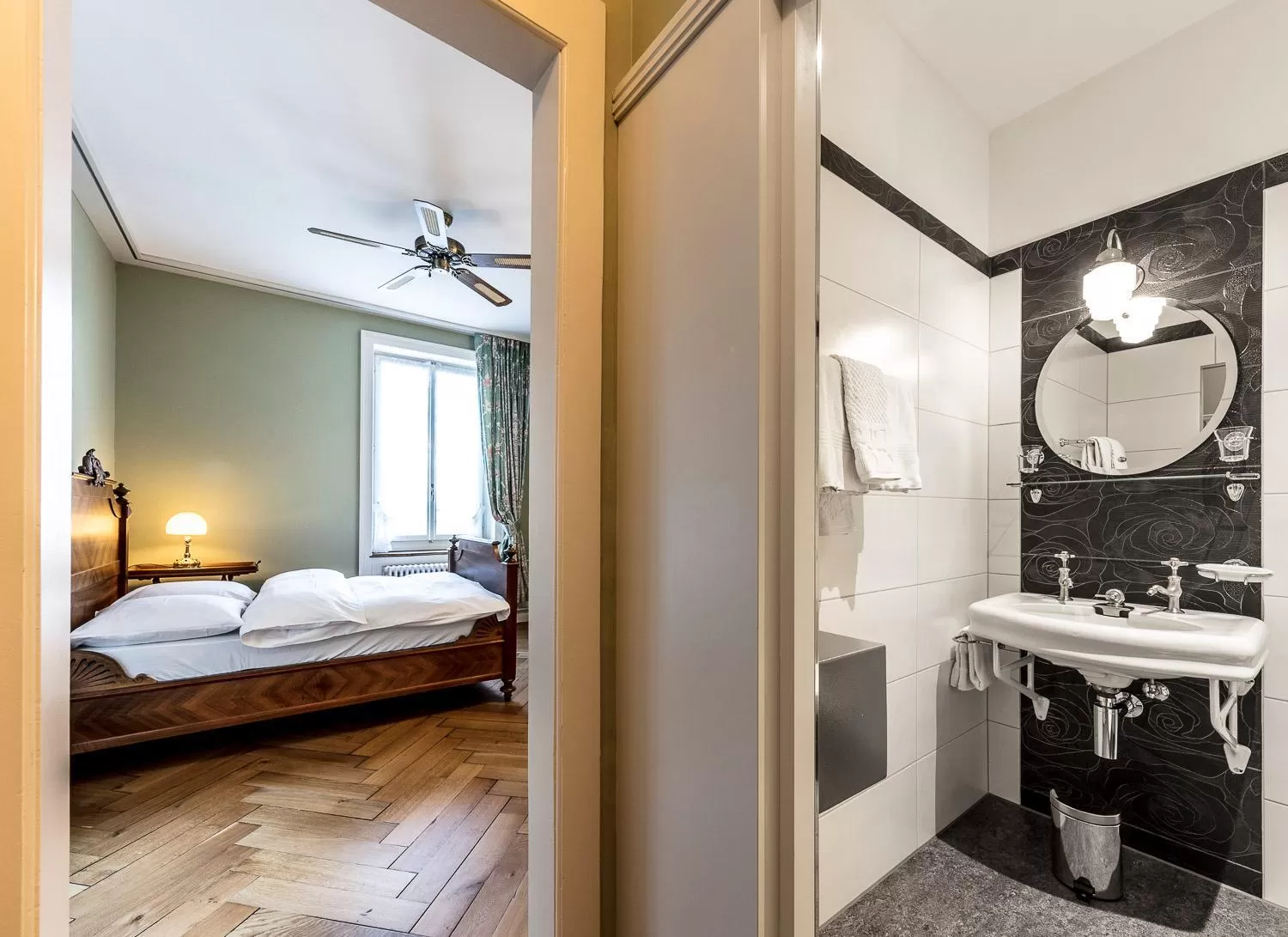 Bed in Hotel Terrasse am See