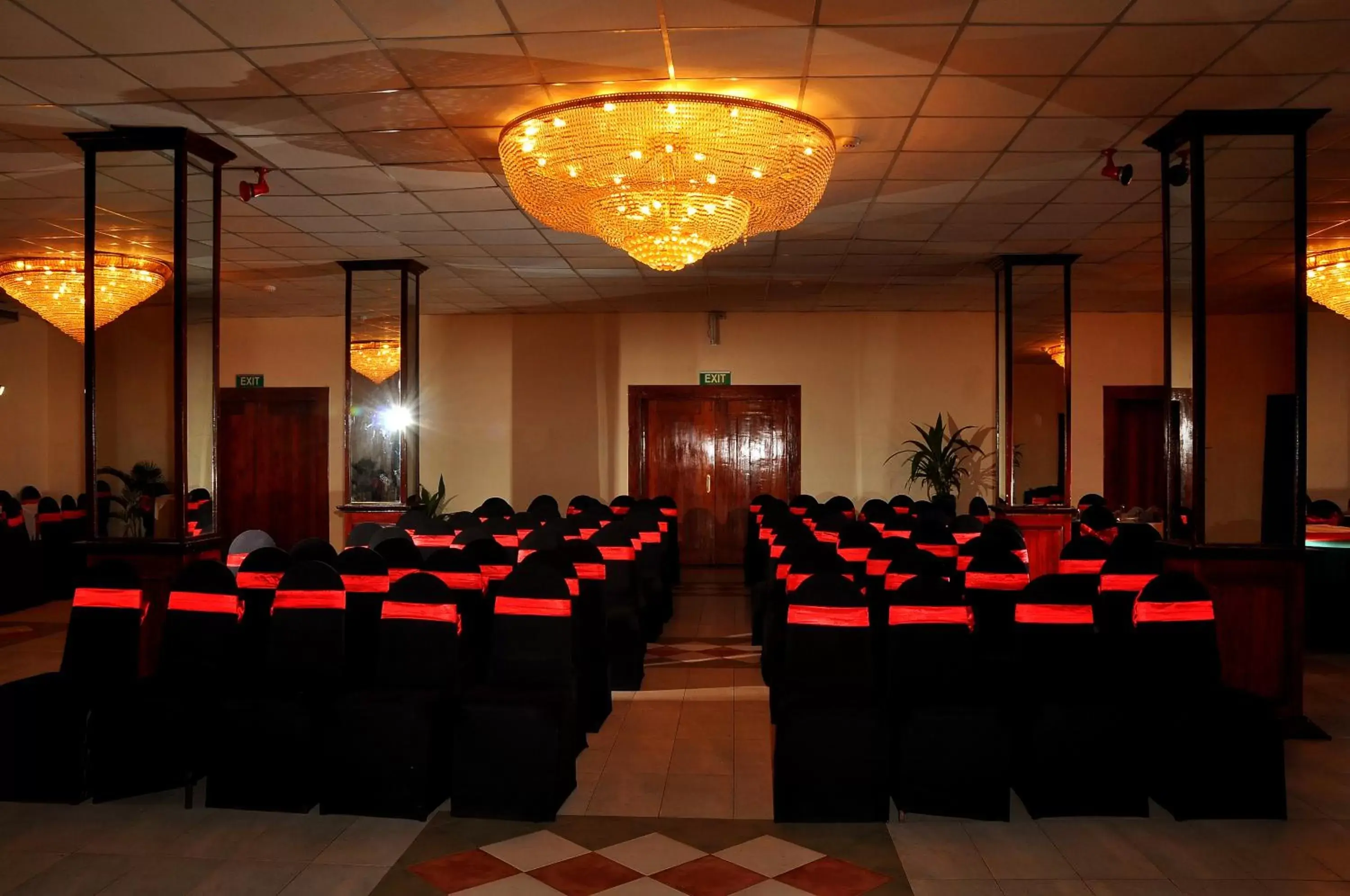 Banquet/Function facilities in Ramada Katunayake