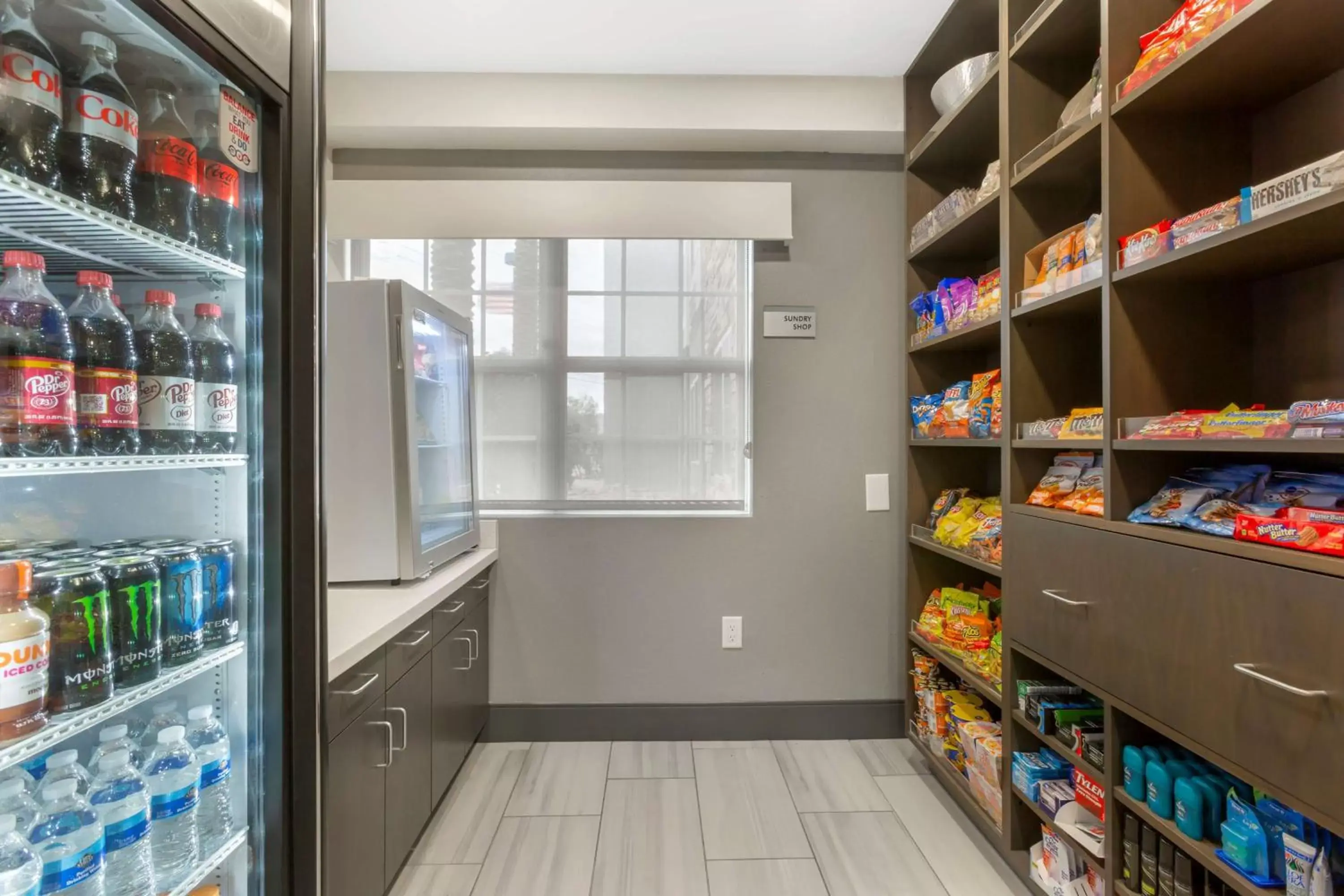 Property building in Best Western Plus Yuma Foothills Inn & Suites Property building in Best Western Plus Yuma Foothills Inn & Suites