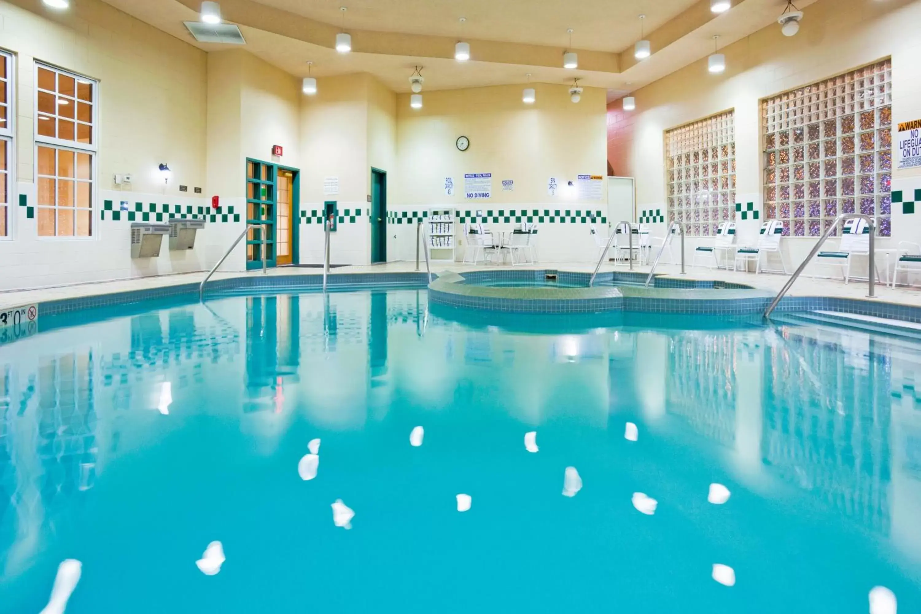 Swimming Pool in Holiday Inn & Suites Downtown La Crosse, an IHG Hotel