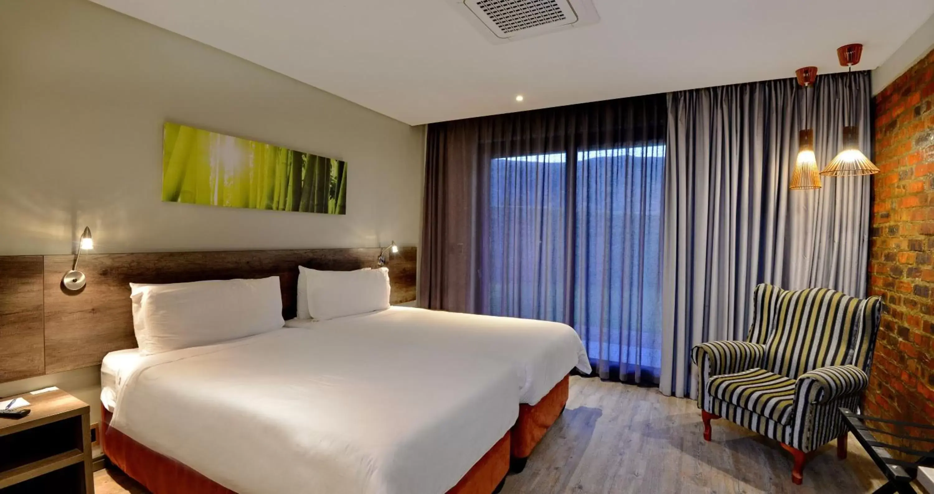 TV and multimedia, Bed in ANEW Resort Vulintaba Newcastle