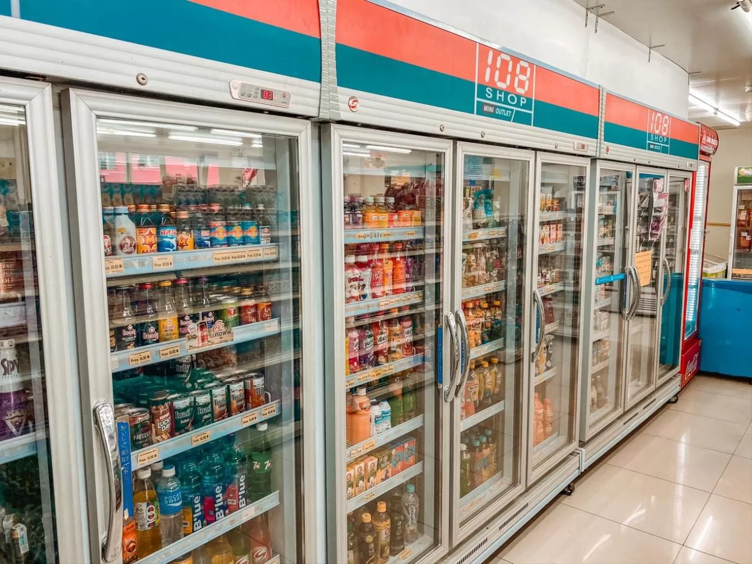 On-site shops in Lucky Green View