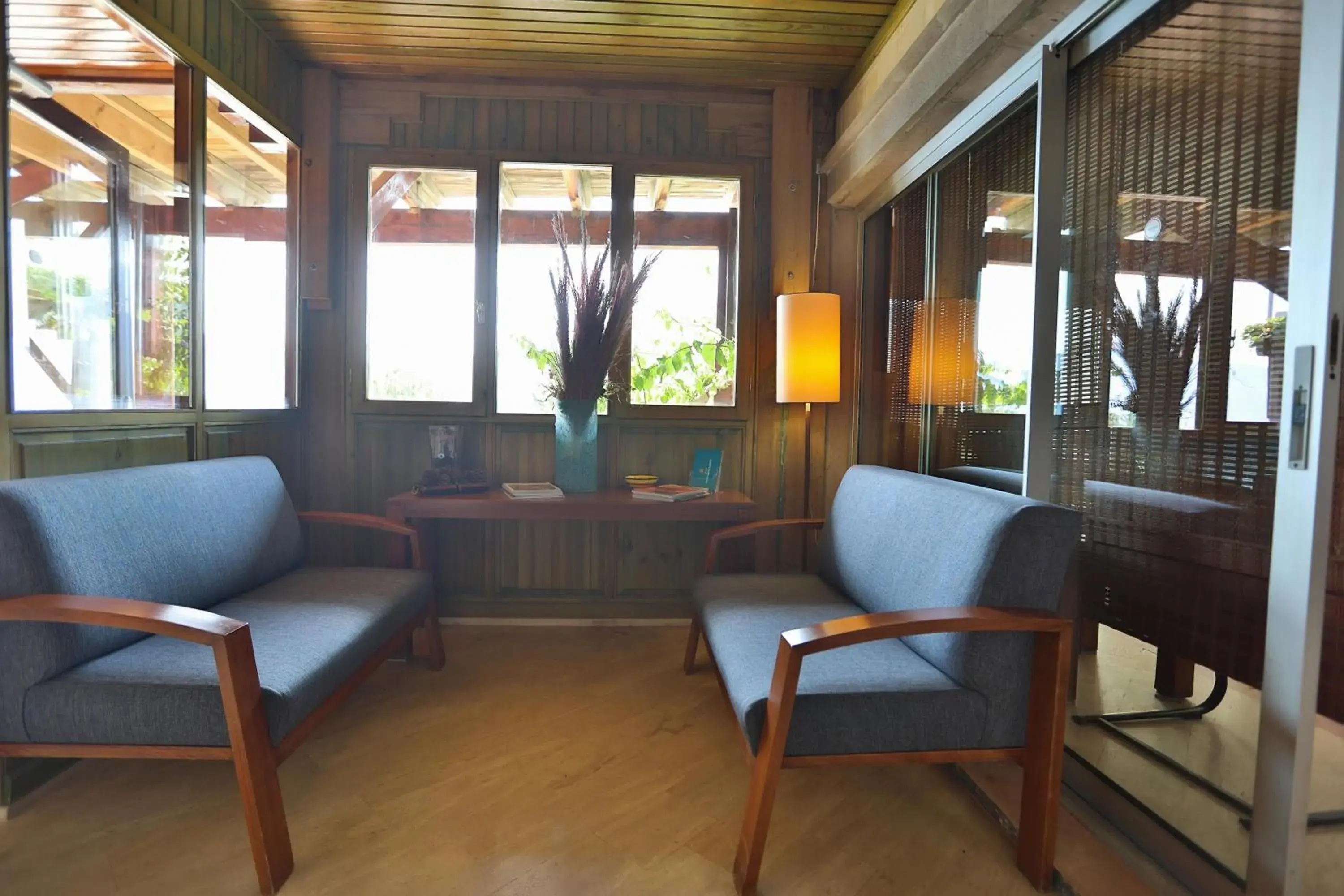 Lobby or reception, Seating Area in Happy Hotel