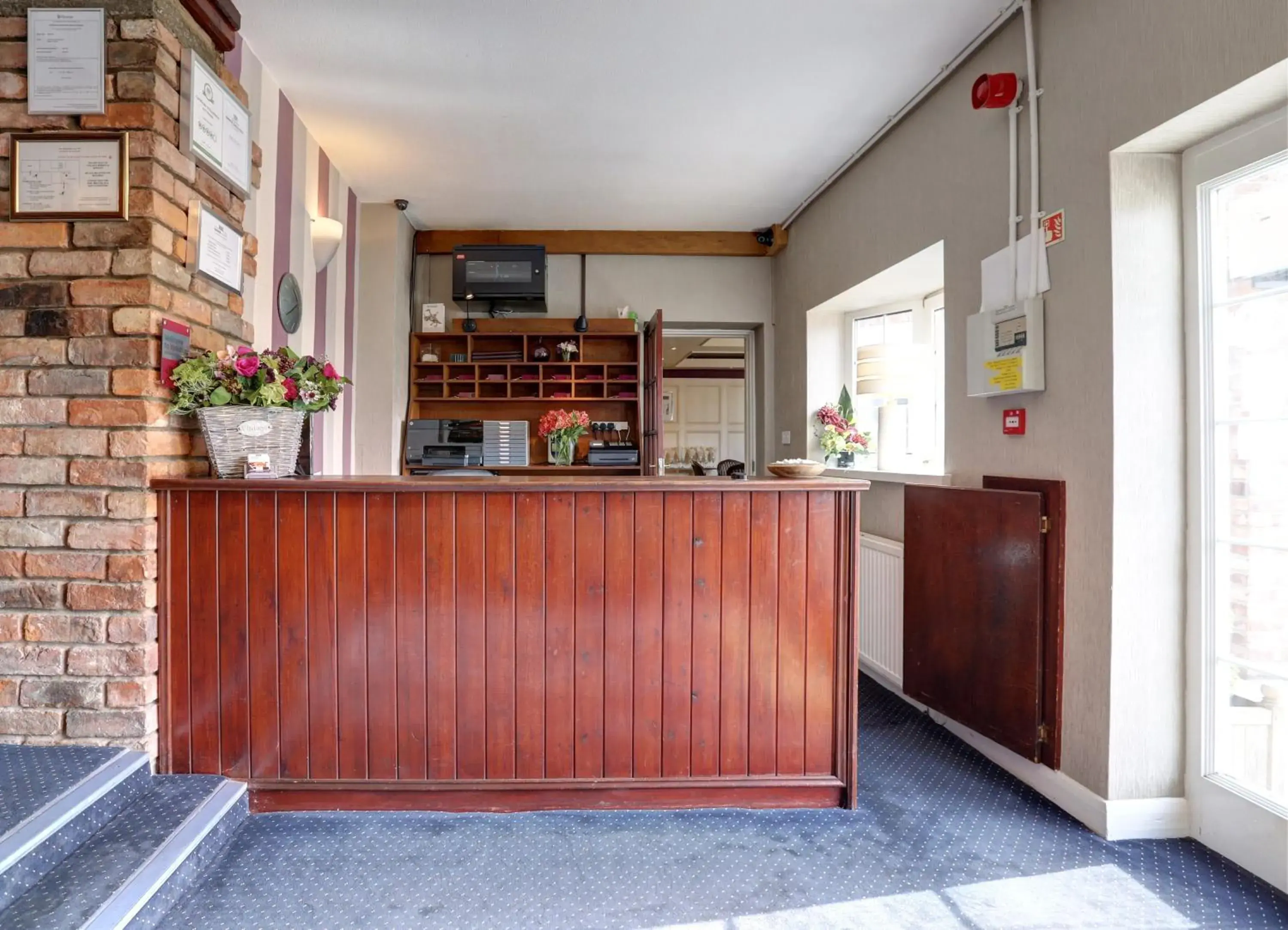 Lobby or reception, Lobby/Reception in Manor Court Hotel