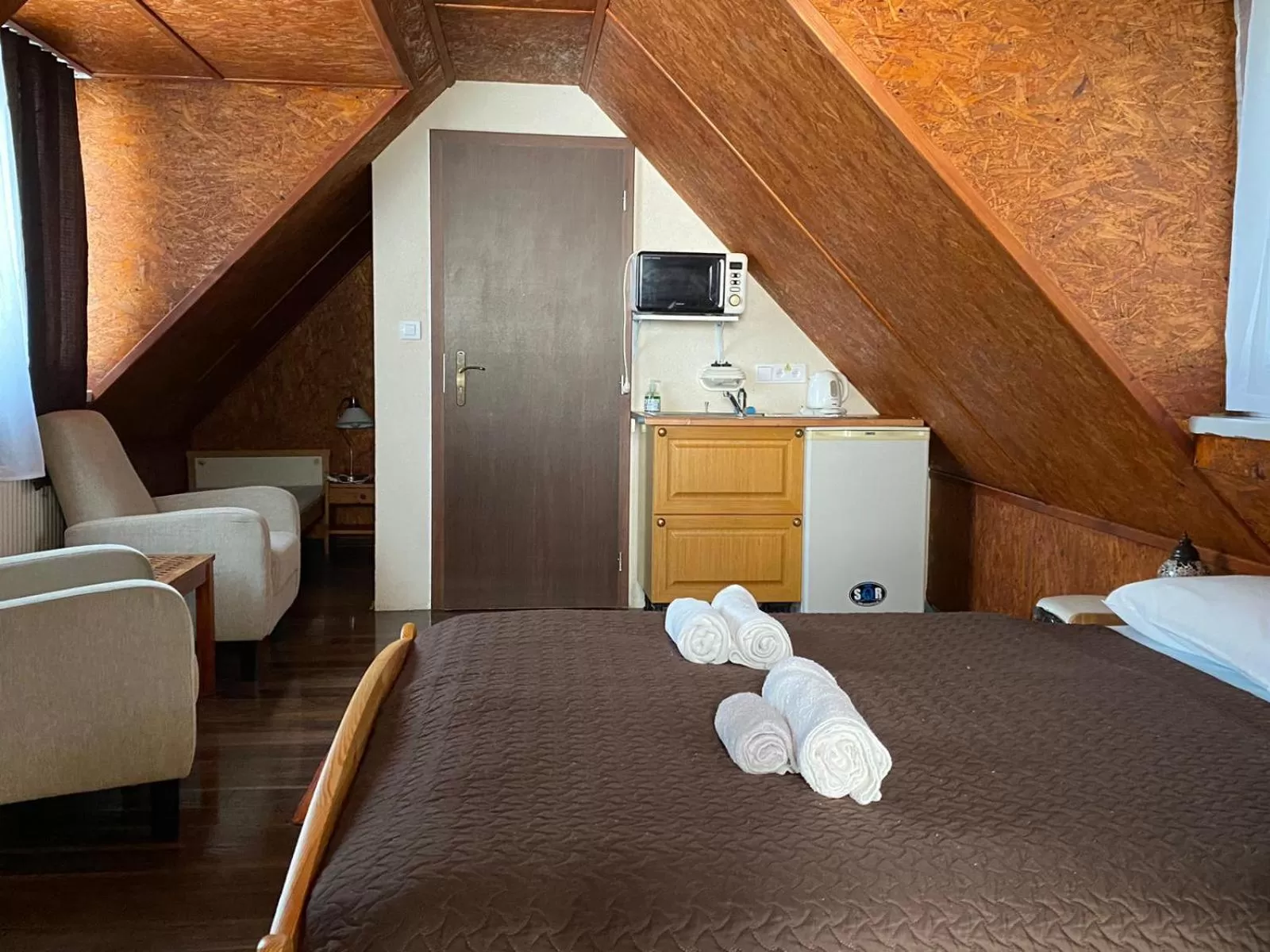 Photo of the whole room, Bed in Spa & Pool Apartment Hotel - Restaurant VILLA IVICA