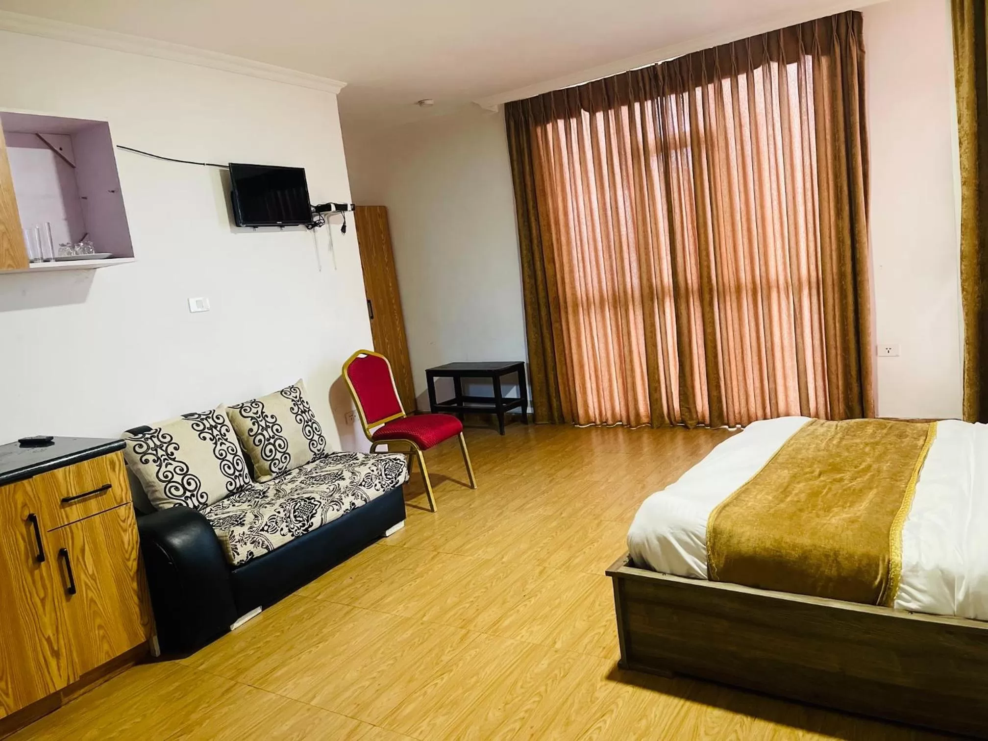 Photo of the whole room, Bed in Goza Guest House