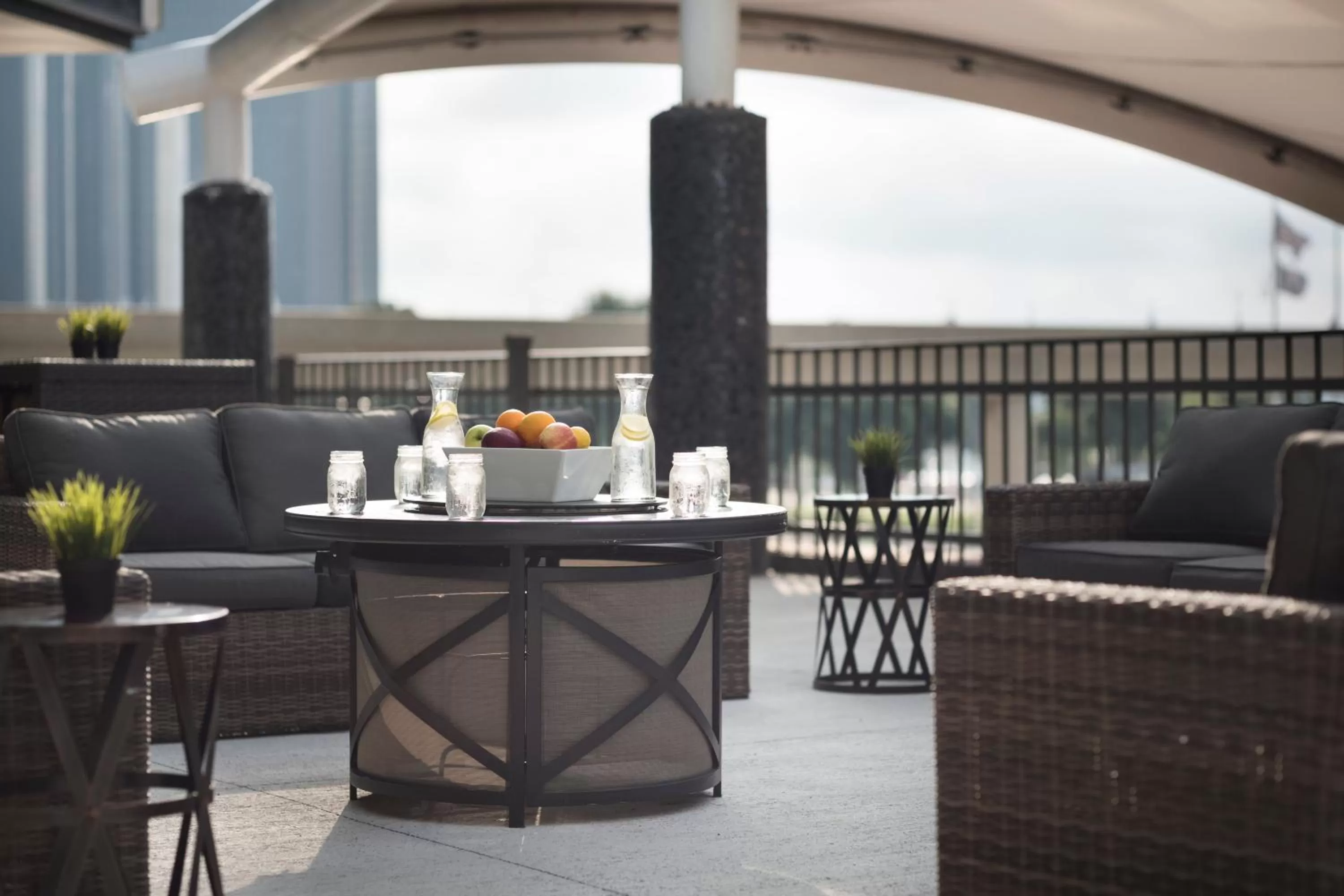 Lobby or reception in Fort Pontchartrain Detroit, a Wyndham Hotel