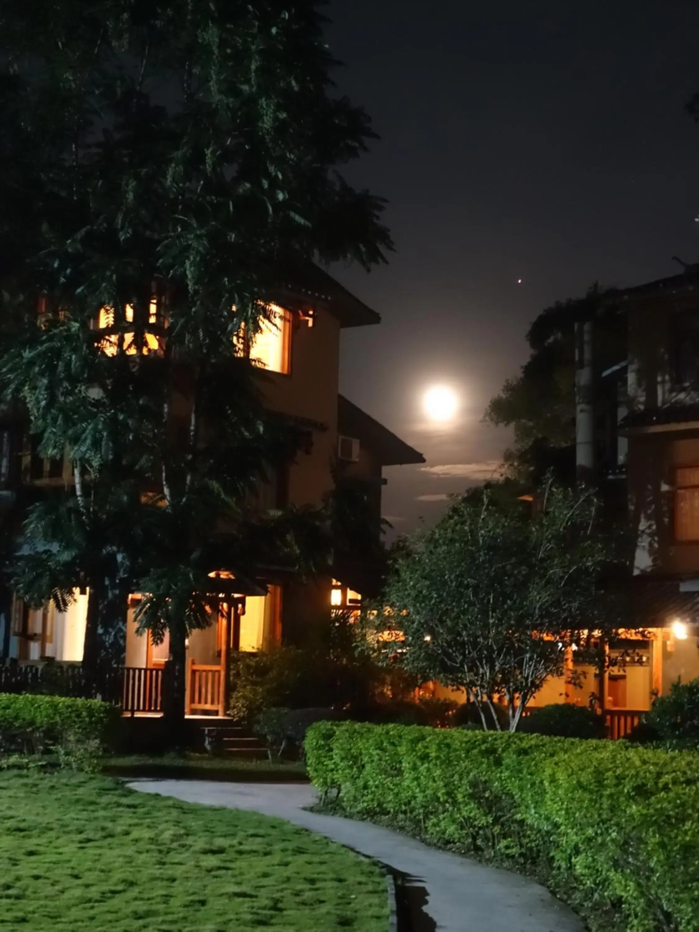 Property Building in Yangshuo Moondance Hotel