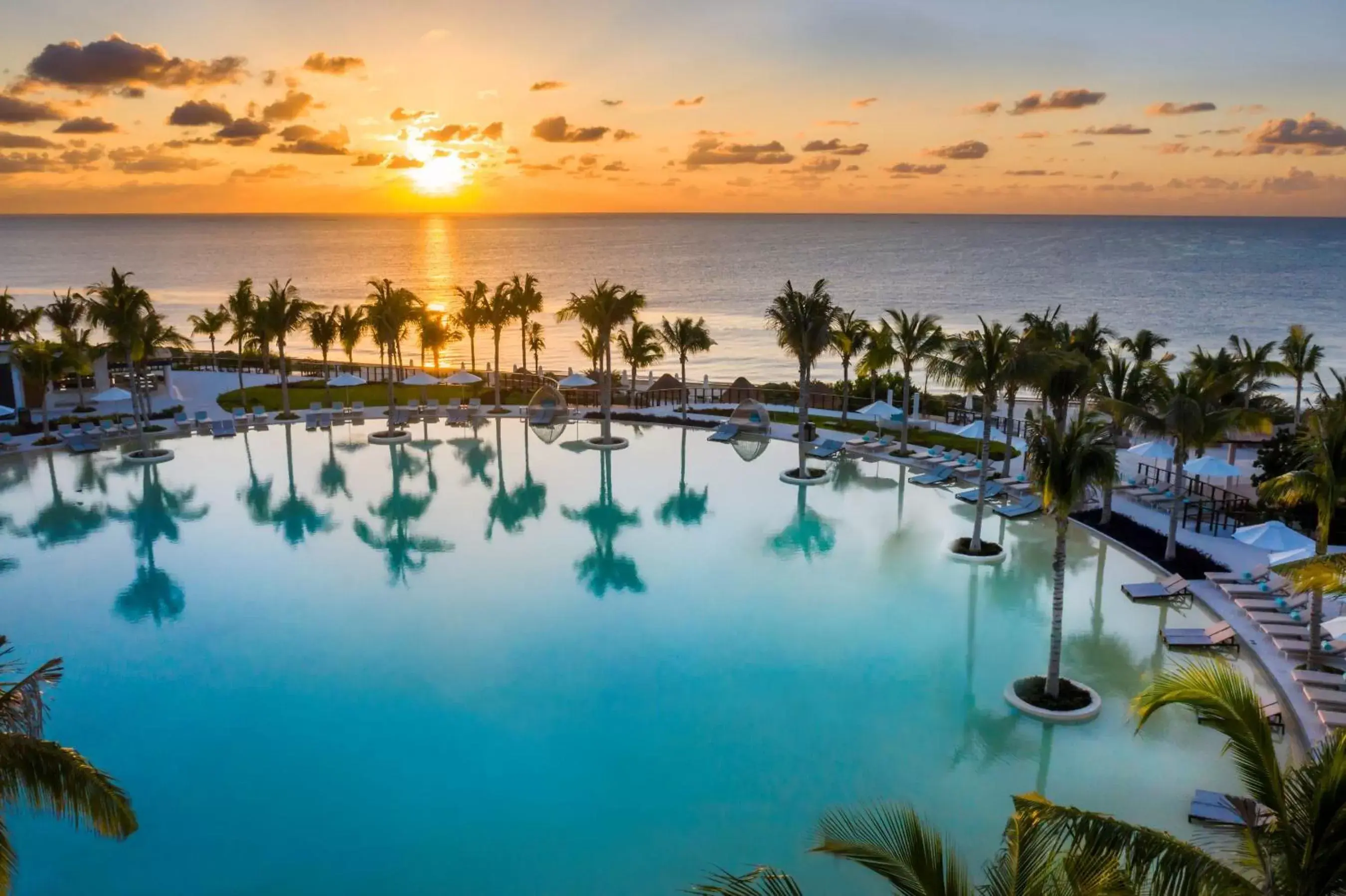 Pool view, Swimming Pool in Haven Riviera Cancun - All Inclusive - Adults Only