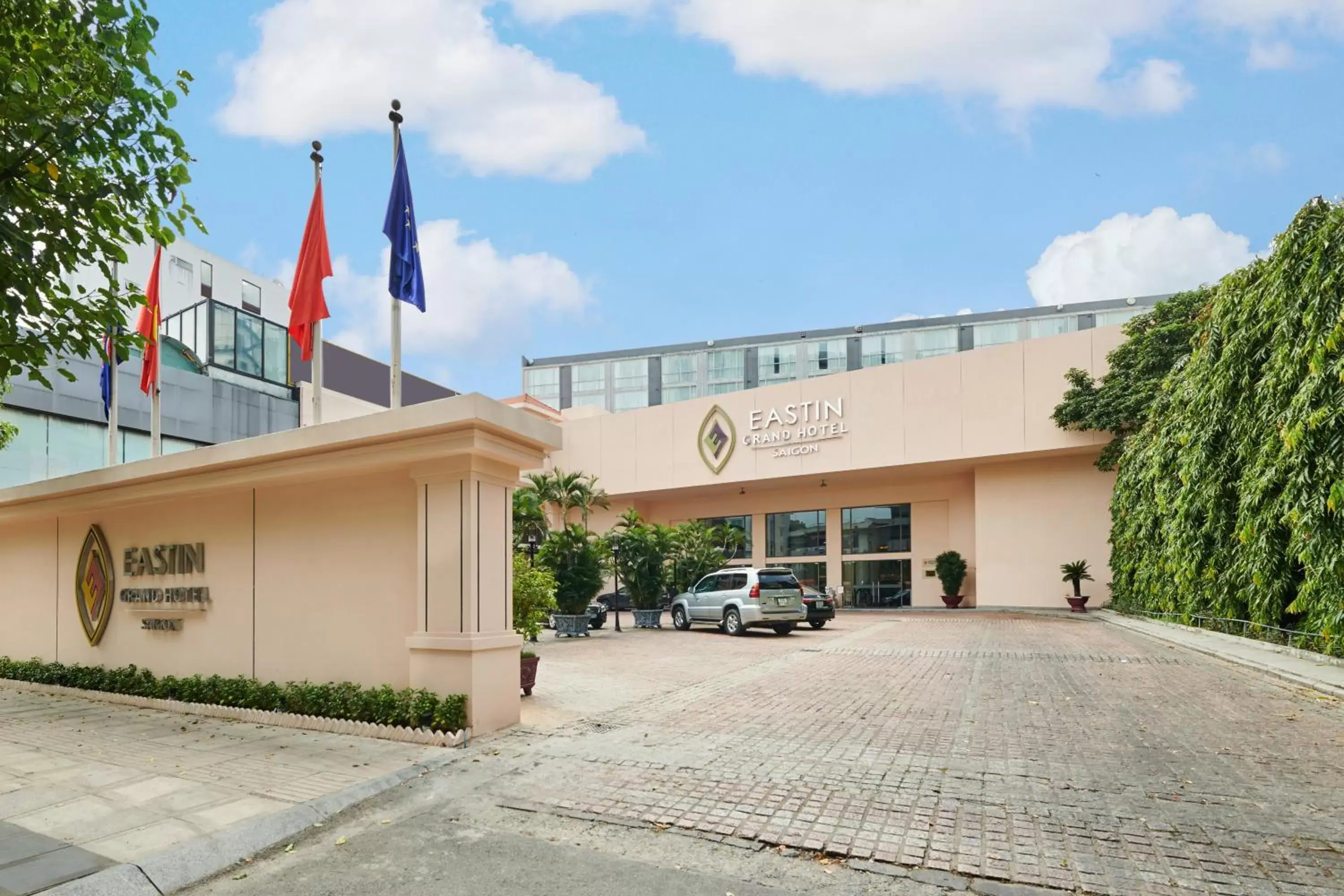 Facade/entrance, Property Building in Eastin Grand Hotel Saigon