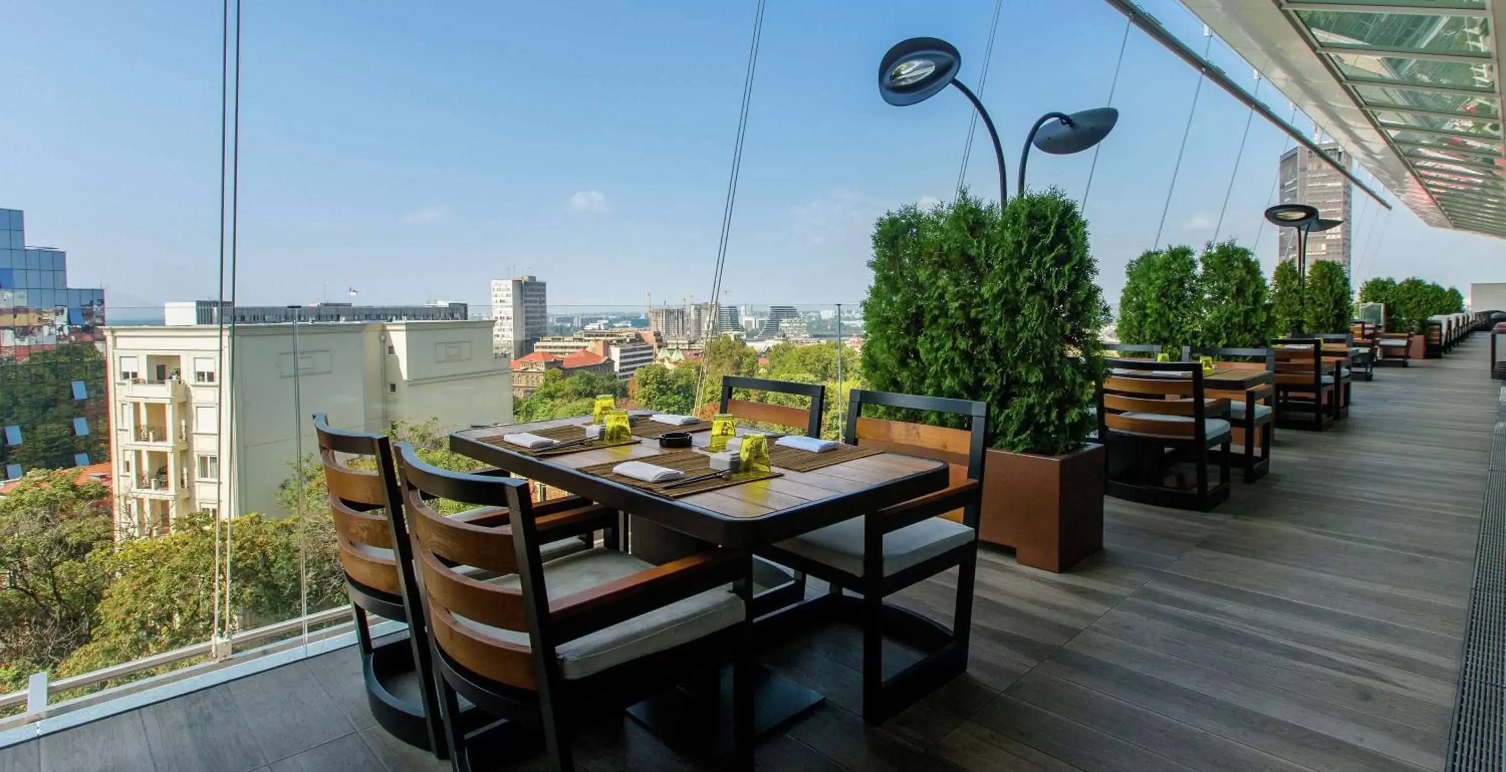 Restaurant/places to eat in Hilton Belgrade Restaurant/places to eat in Hilton Belgrade