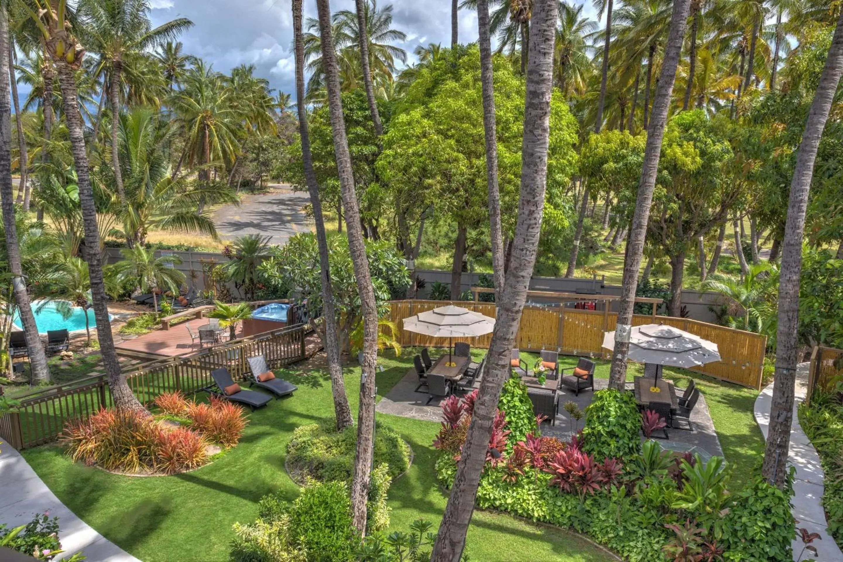 Swimming pool in Kohea Kai Maui, Ascend Hotel Collection