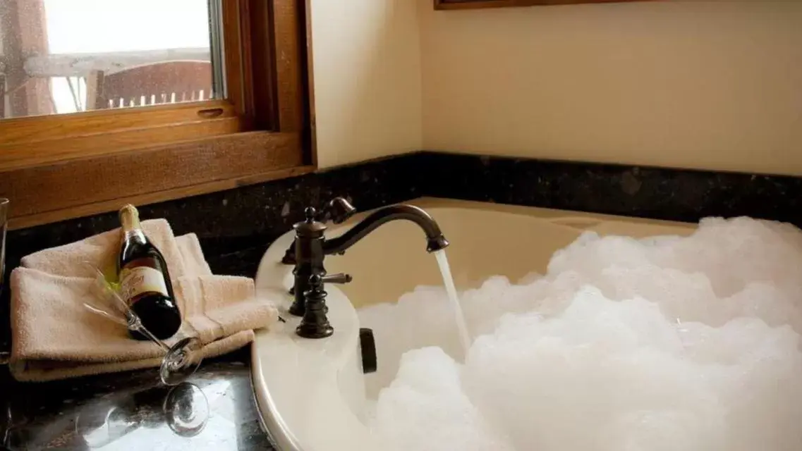 Bathroom in Ampersand Bay Resort