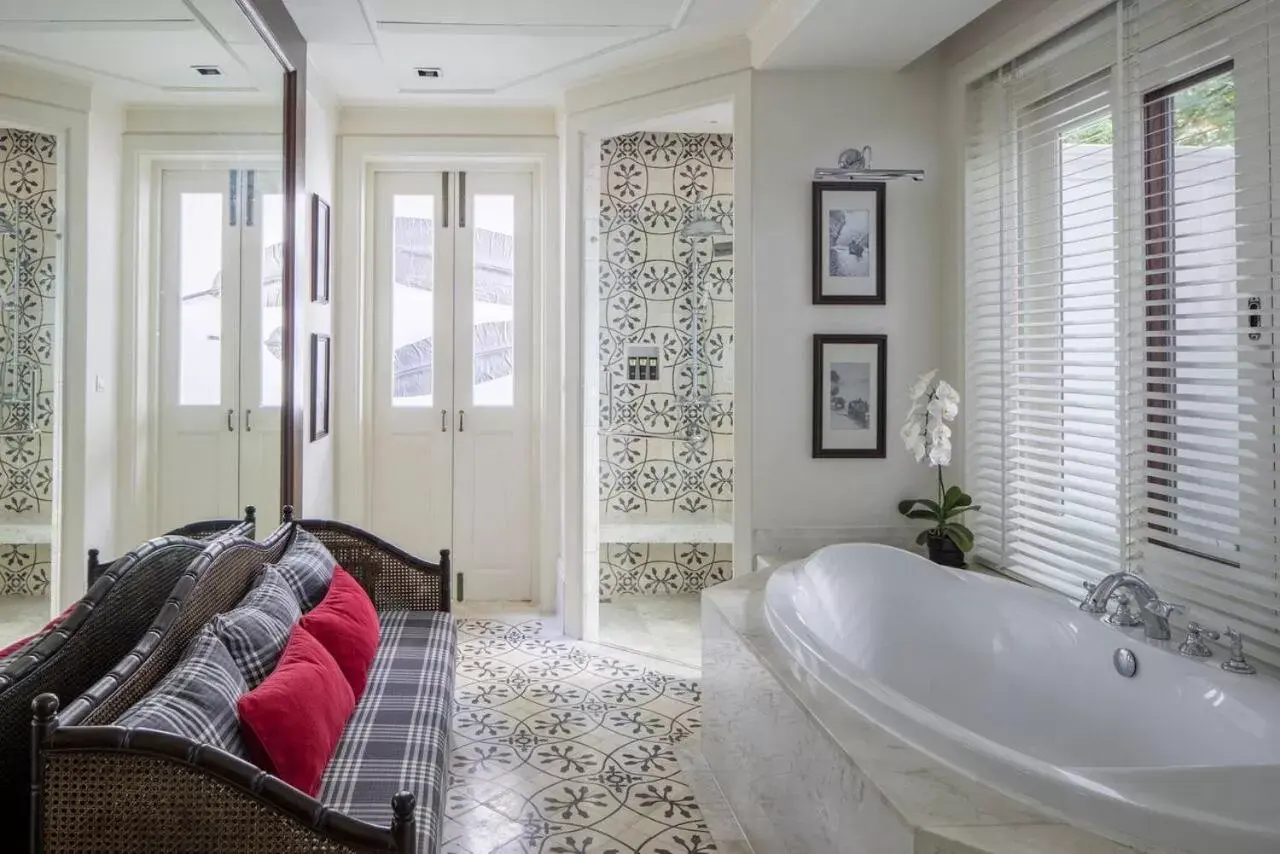 Shower, Bathroom in 137 Pillars House