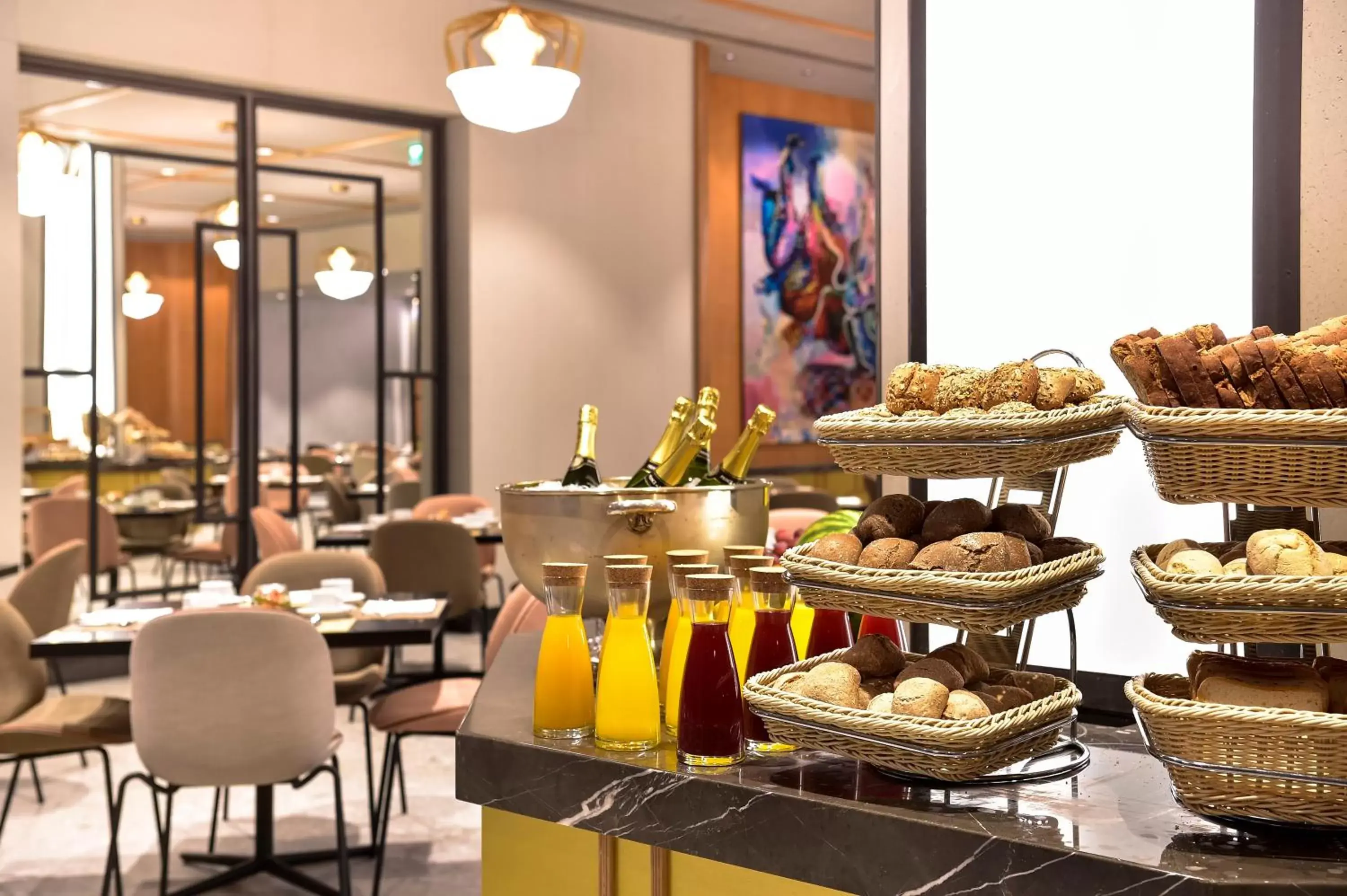 Food close-up in Porto Palácio Hotel by The Editory Food close-up in Porto Palácio Hotel by The Editory