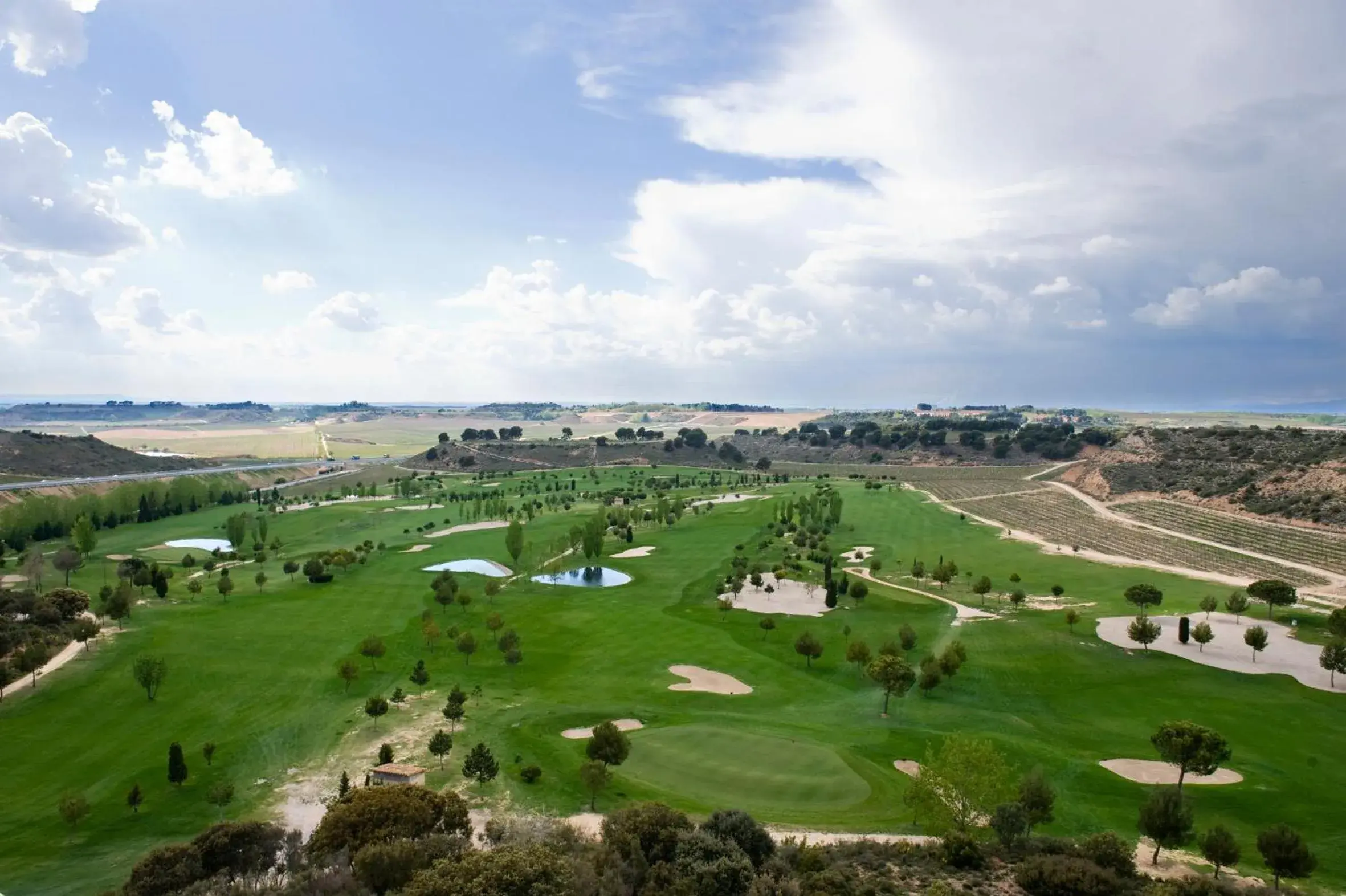 Golfcourse, Bird's-eye View in Finca Prats Hotel Golf & Spa