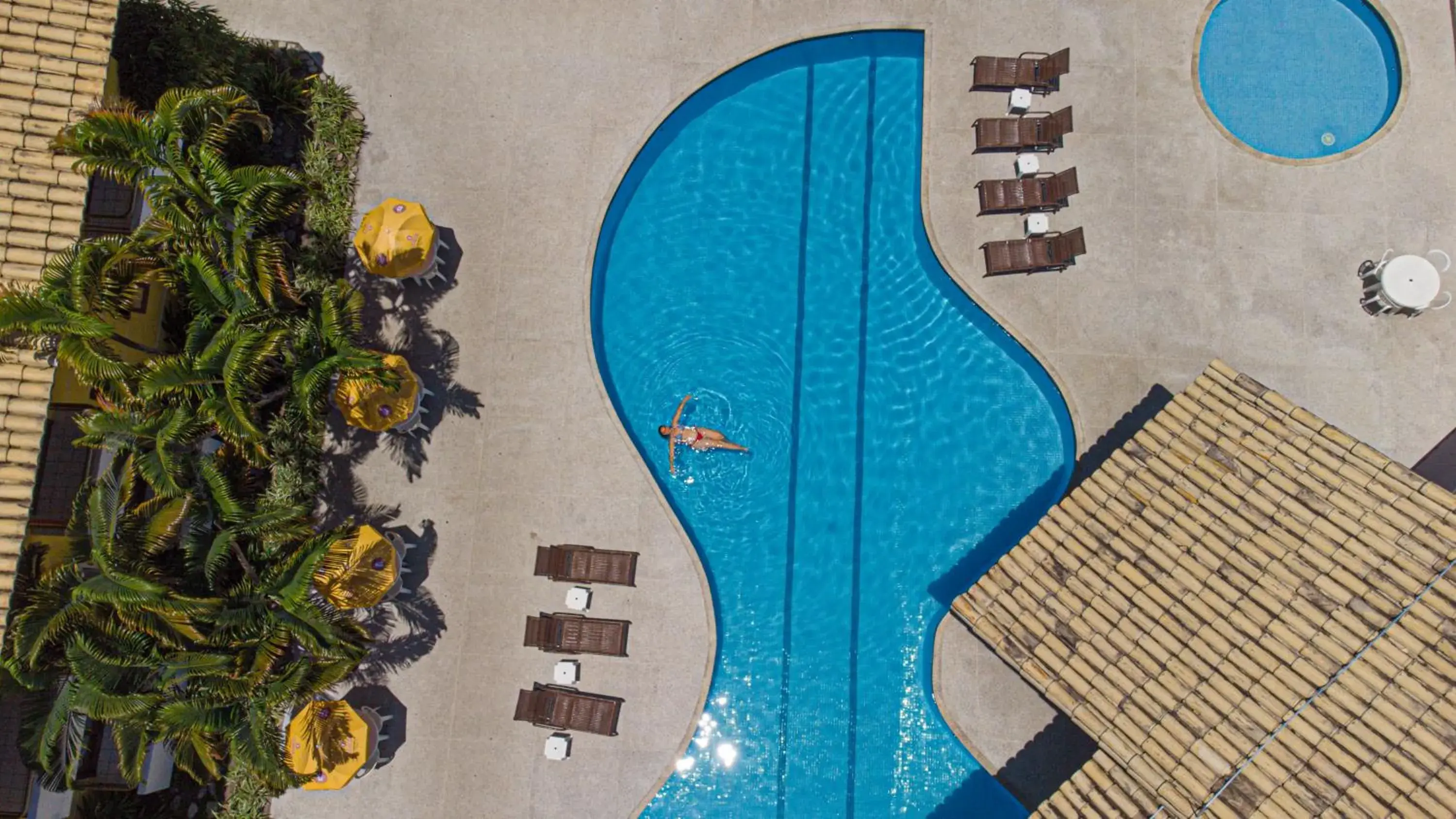 Pool View in Sunshine Praia Hotel