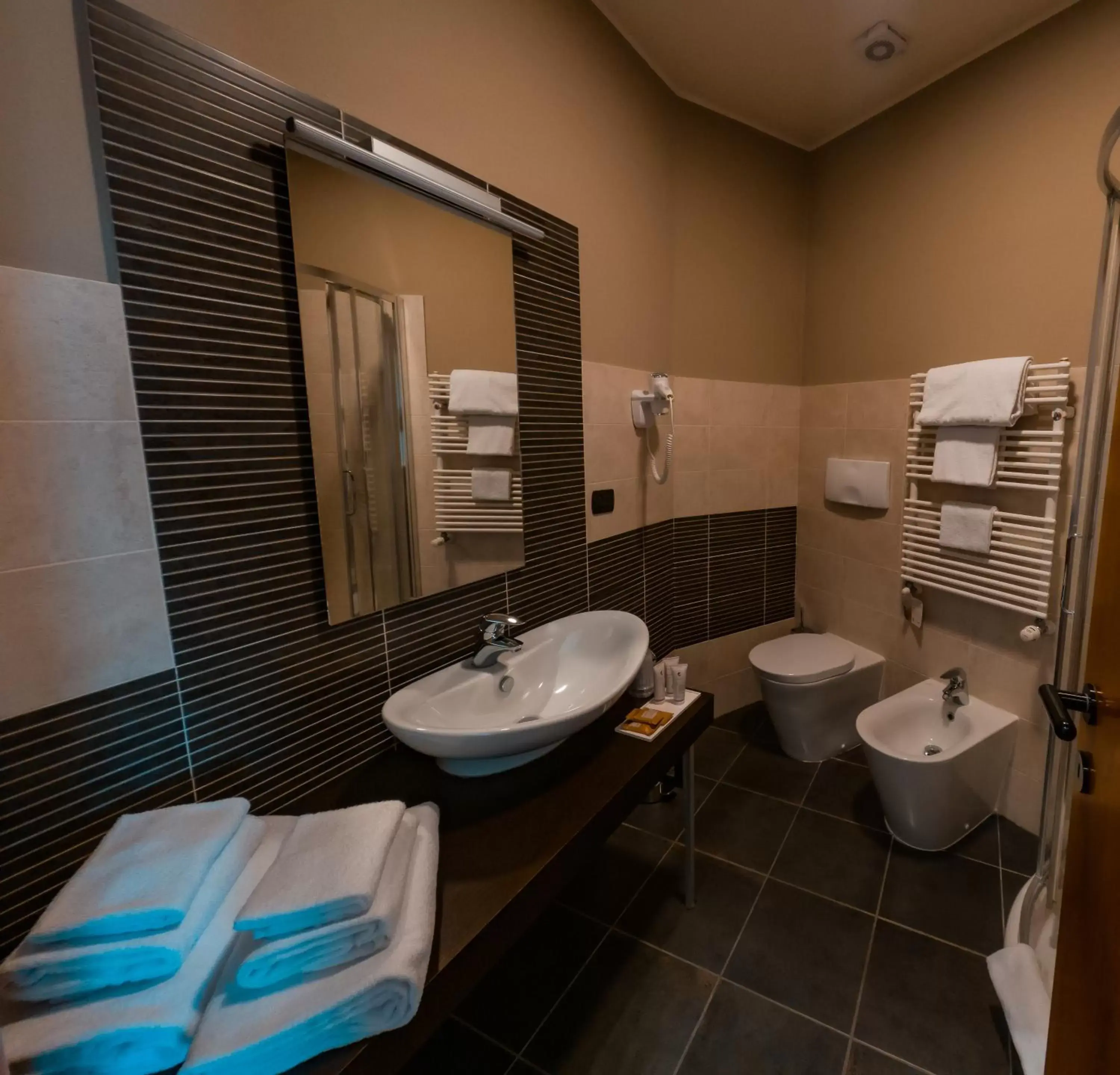 Bathroom in Hotel Sirio - Sure Hotel Collection by Best Western