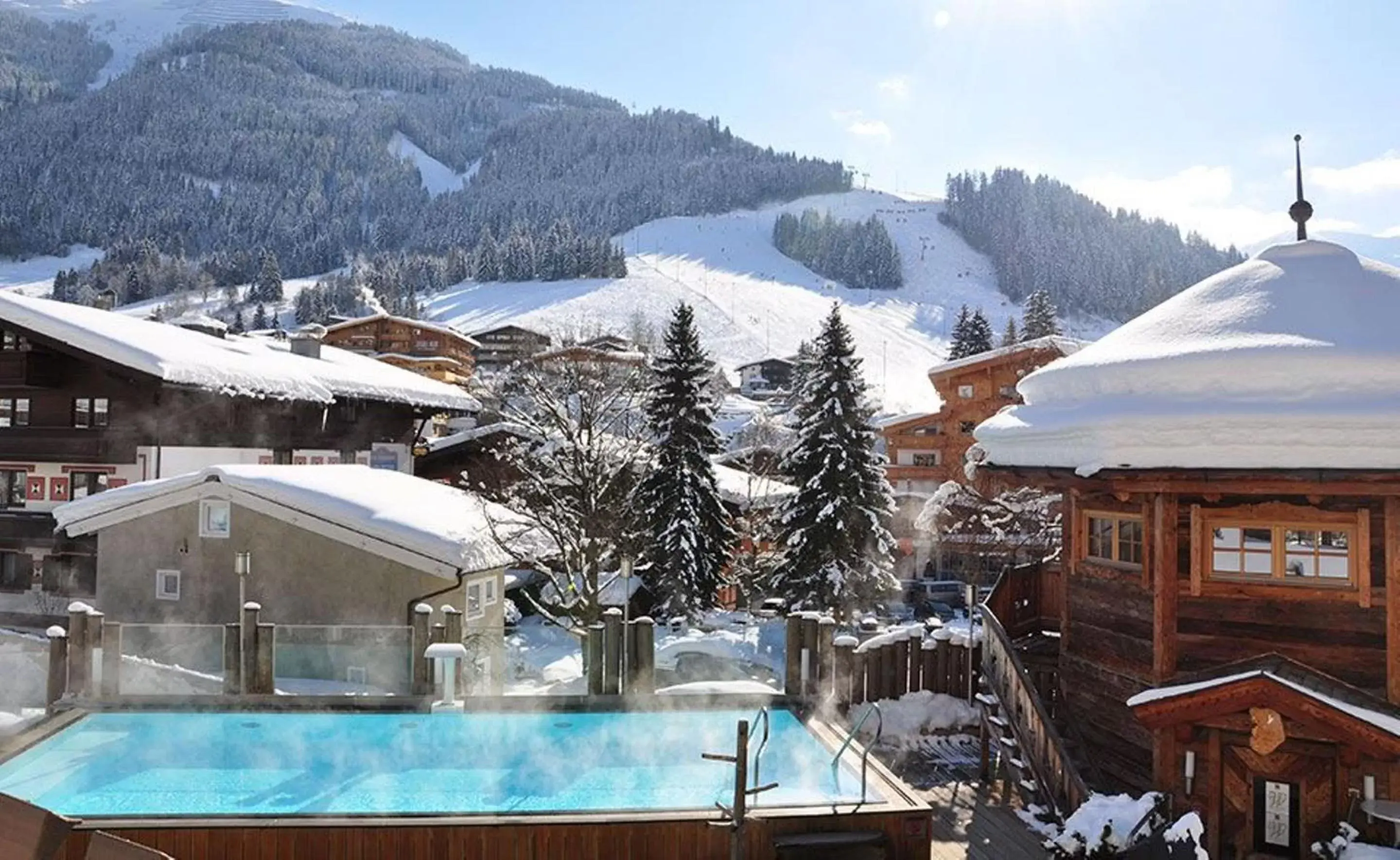 Winter in Hotel Alpine Palace