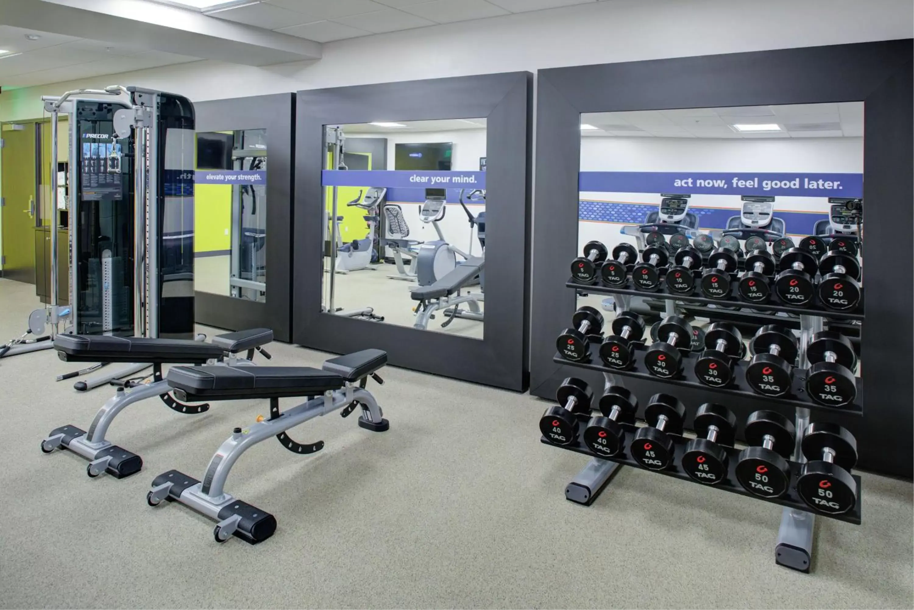 Fitness centre/facilities, Fitness Center/Facilities in Hampton Inn & Suites Irvine/Orange County Airport