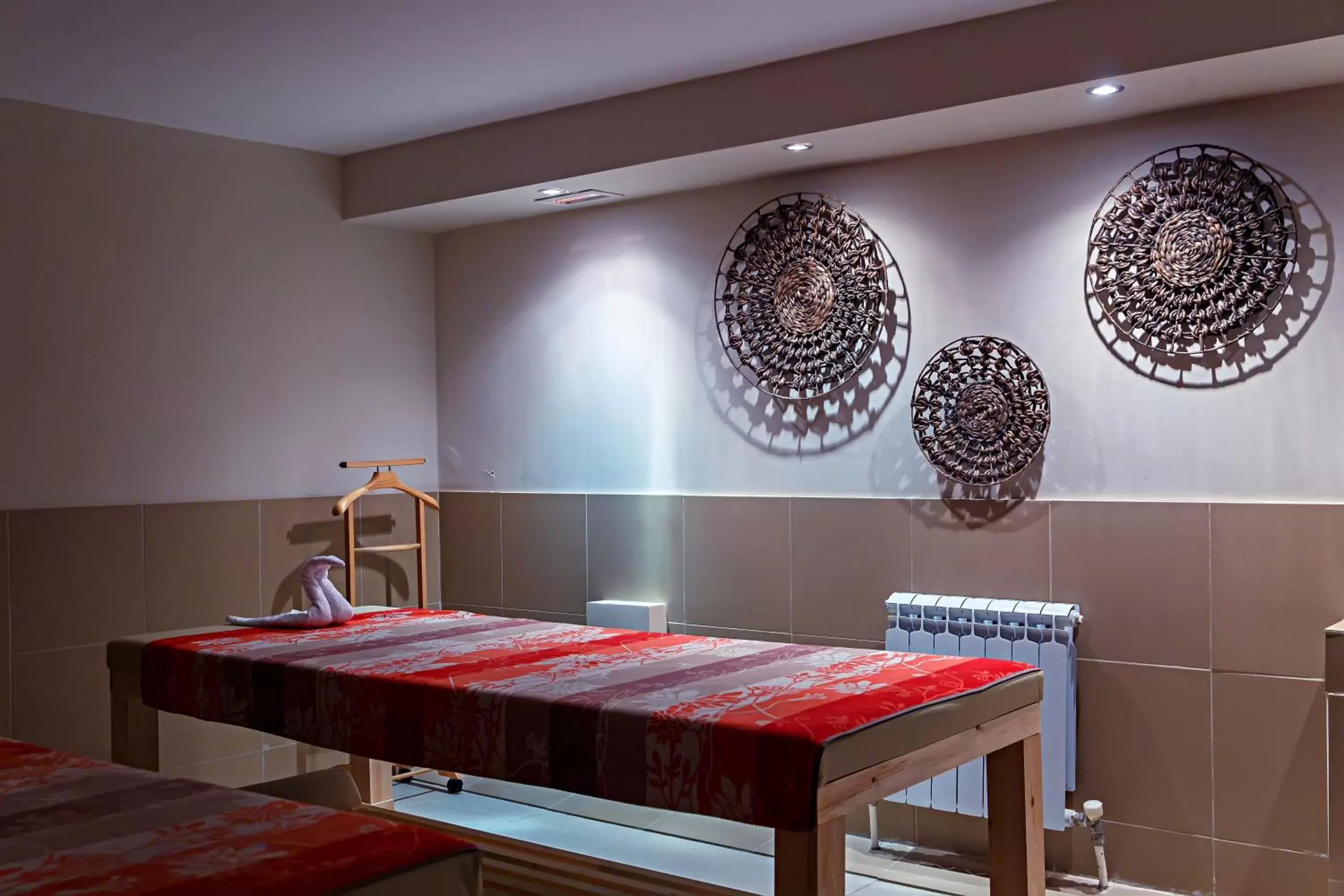 Massage, Dining Area in Red Village Hotel