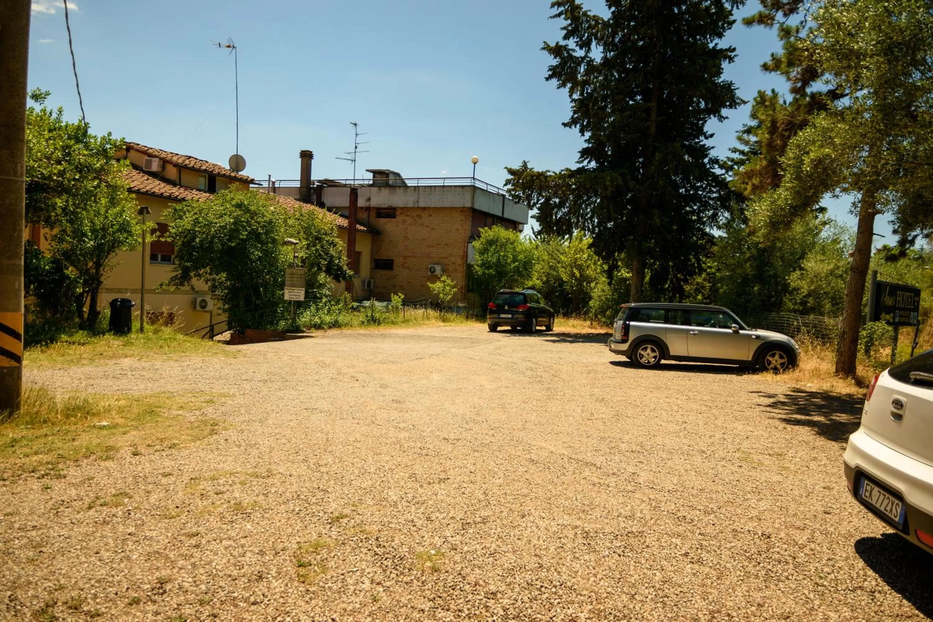 Parking in Hotel Anna Siena Nord