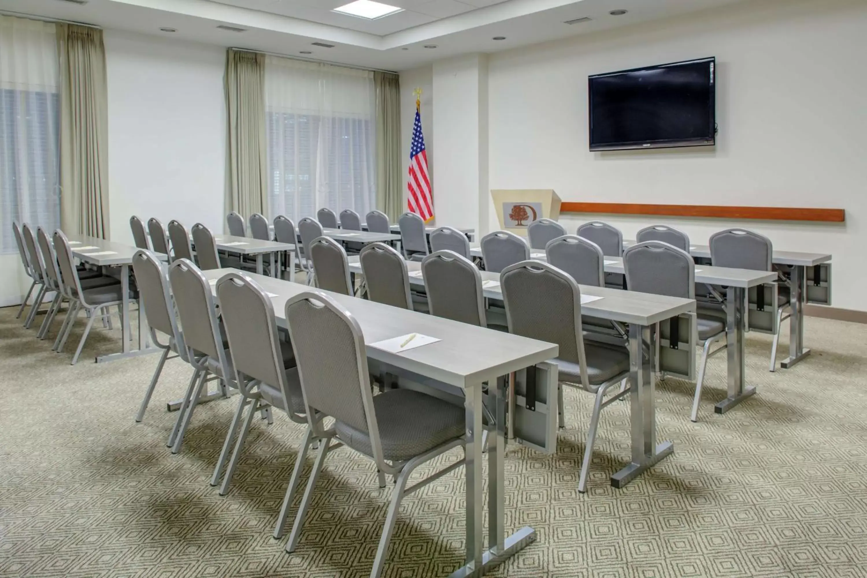Meeting/conference room in DoubleTree by Hilton Biloxi
