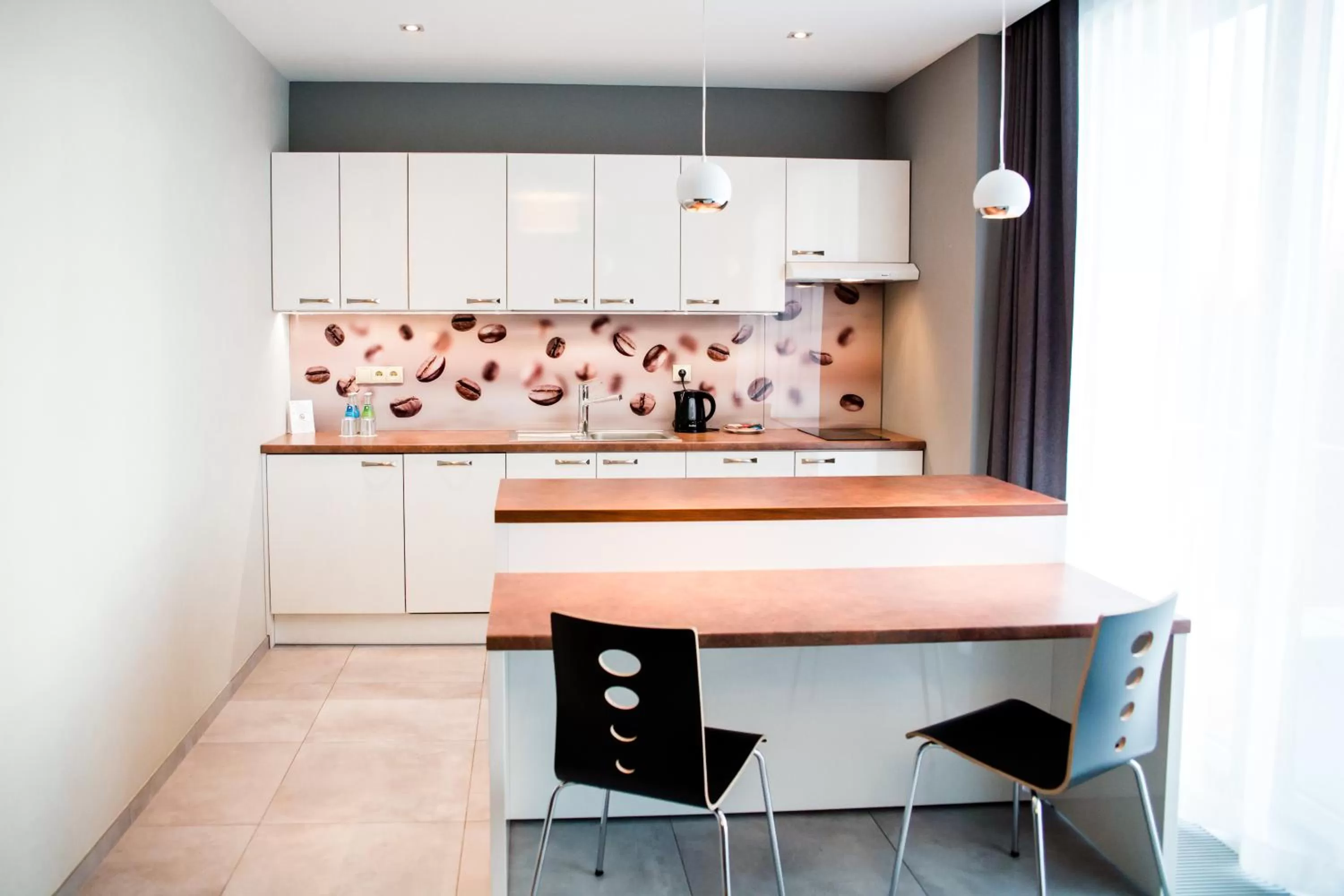 Kitchen or kitchenette in APART HOTEL 12